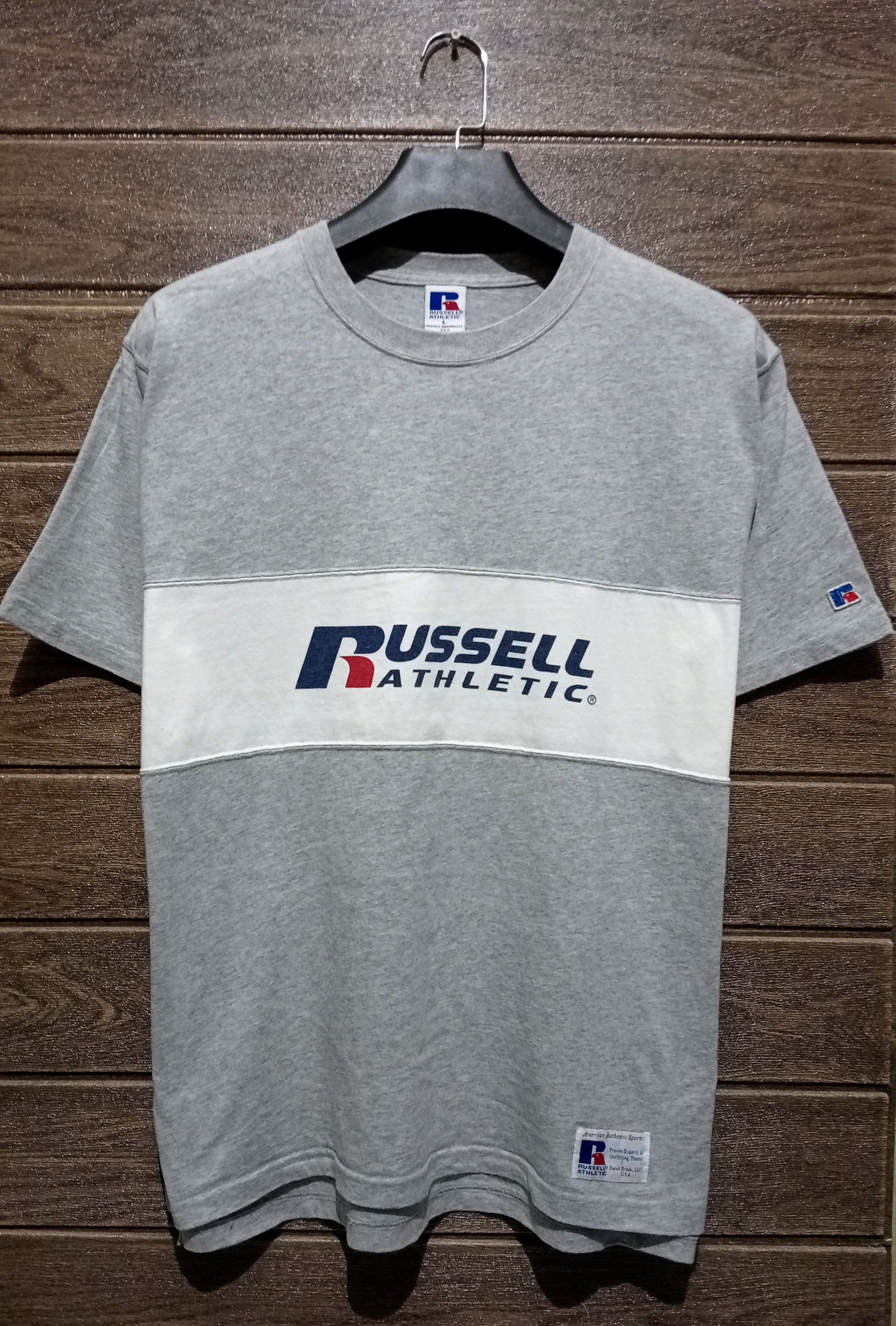 Russell Athletic Vintage Russell Athletic Spellout Tee Size US L / EU 52-54 / 3 - 1 Thumbnail