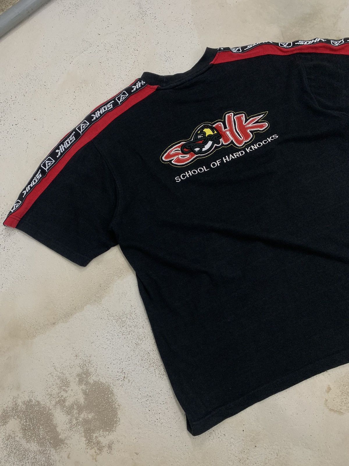 JNCO School Of Hard Knock Embroidery Y2K Hip Hop Style Baggy Size US L / EU 52-54 / 3 - 4 Thumbnail