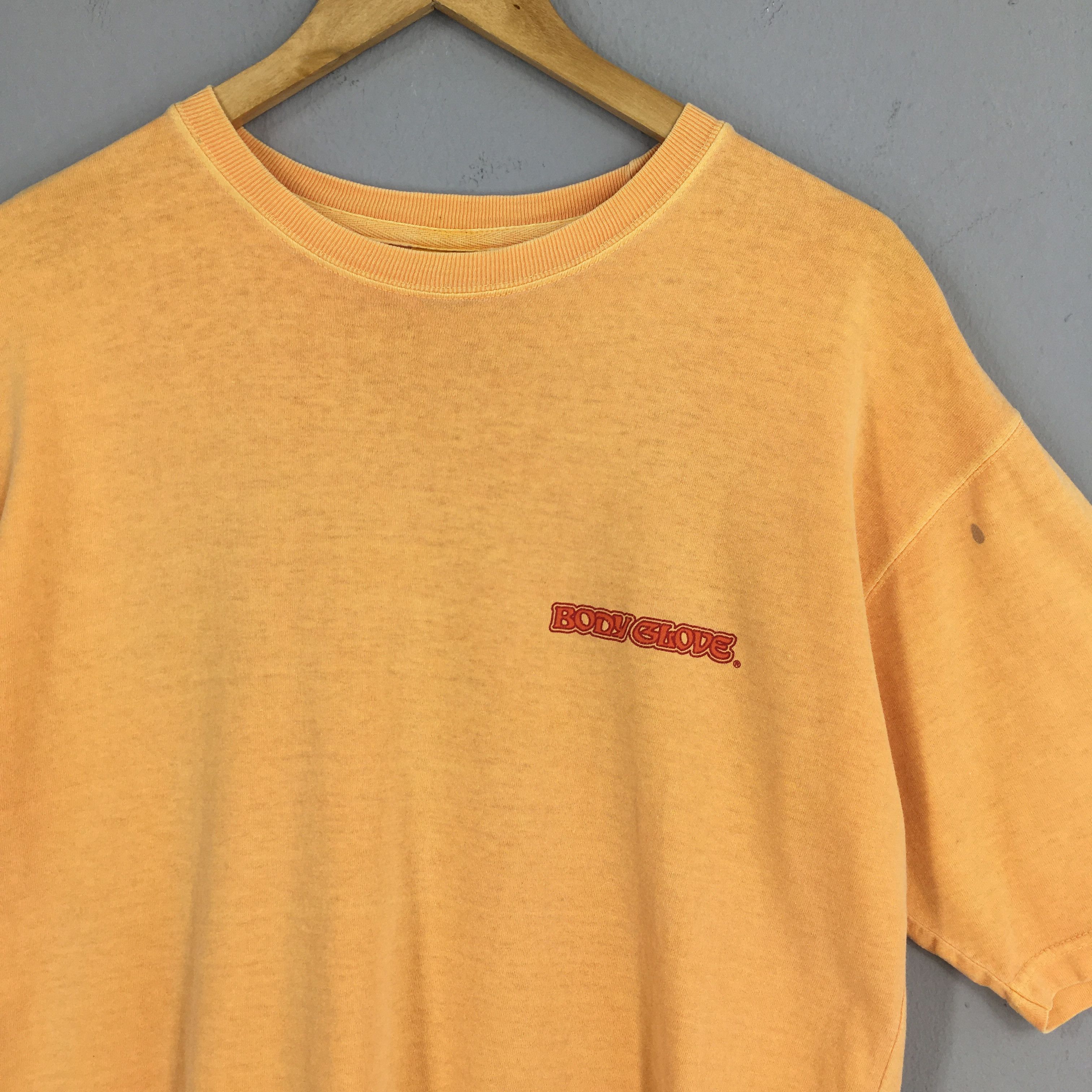 Body Glove × Vintage Vintage Body Glove Surfing Orange Tshirt Medium Size US M / EU 48-50 / 2 - 3 Thumbnail