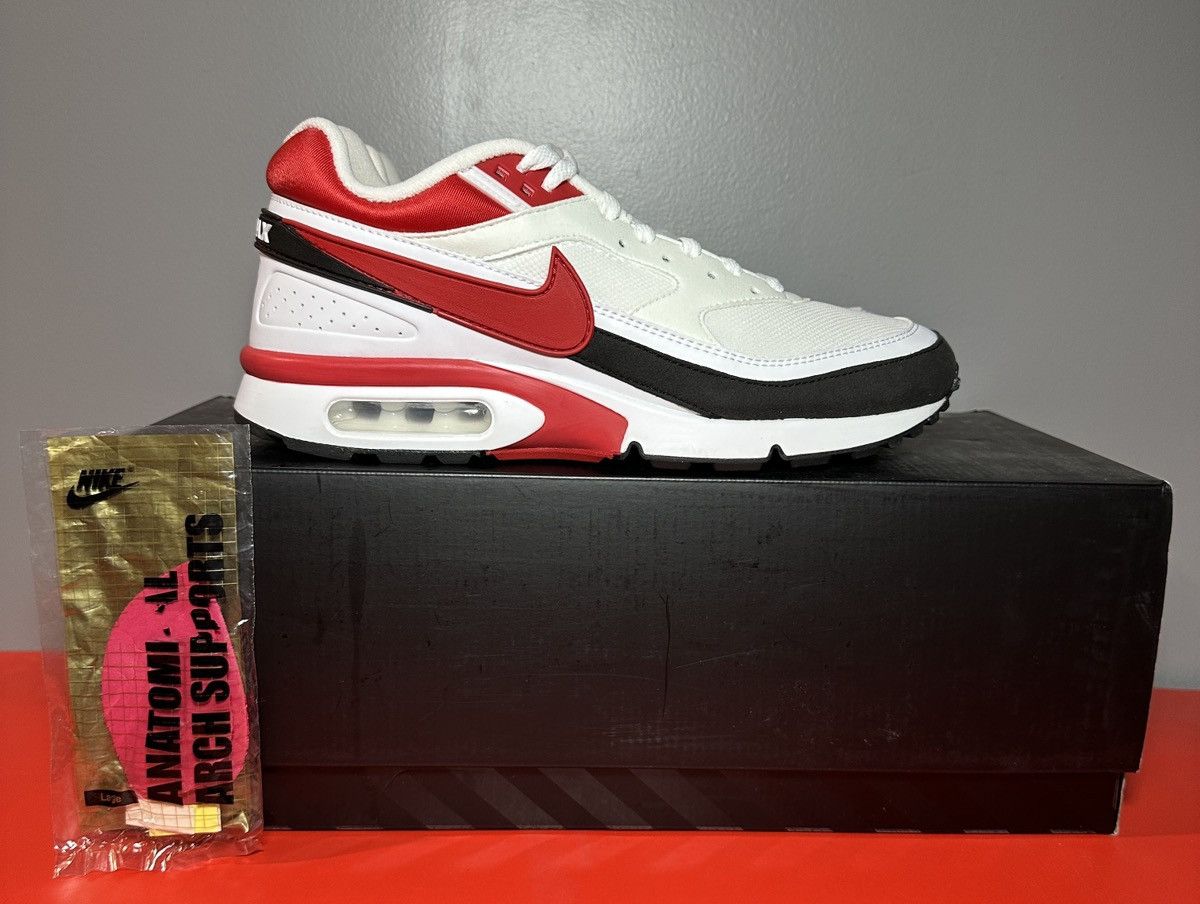image of Size 9 - Nike Air Max Bw OG Sport Red Shoes in White, Men's