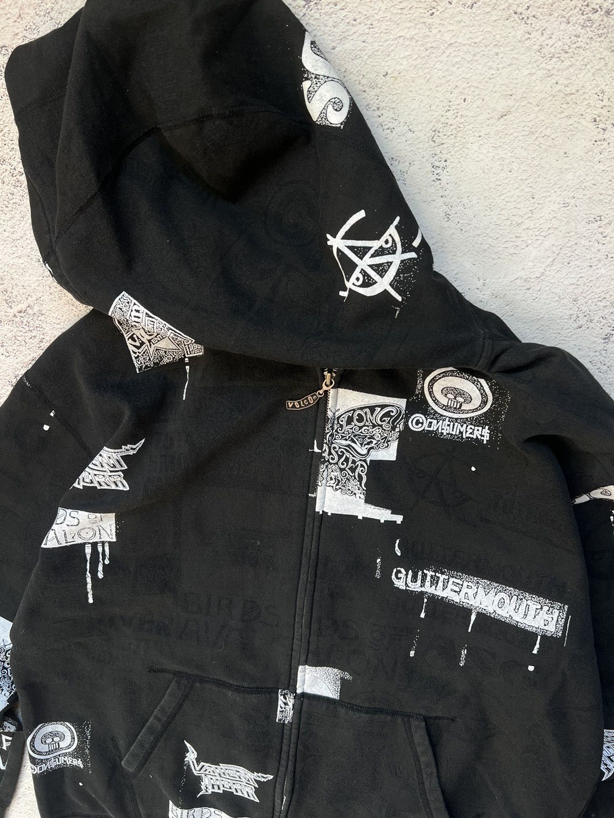 Vintage × Volcom Y2K Volkom Guttermouth Rare Vintage Print Hoodie sk8 Size US XL / EU 56 / 4 - 1 Thumbnail