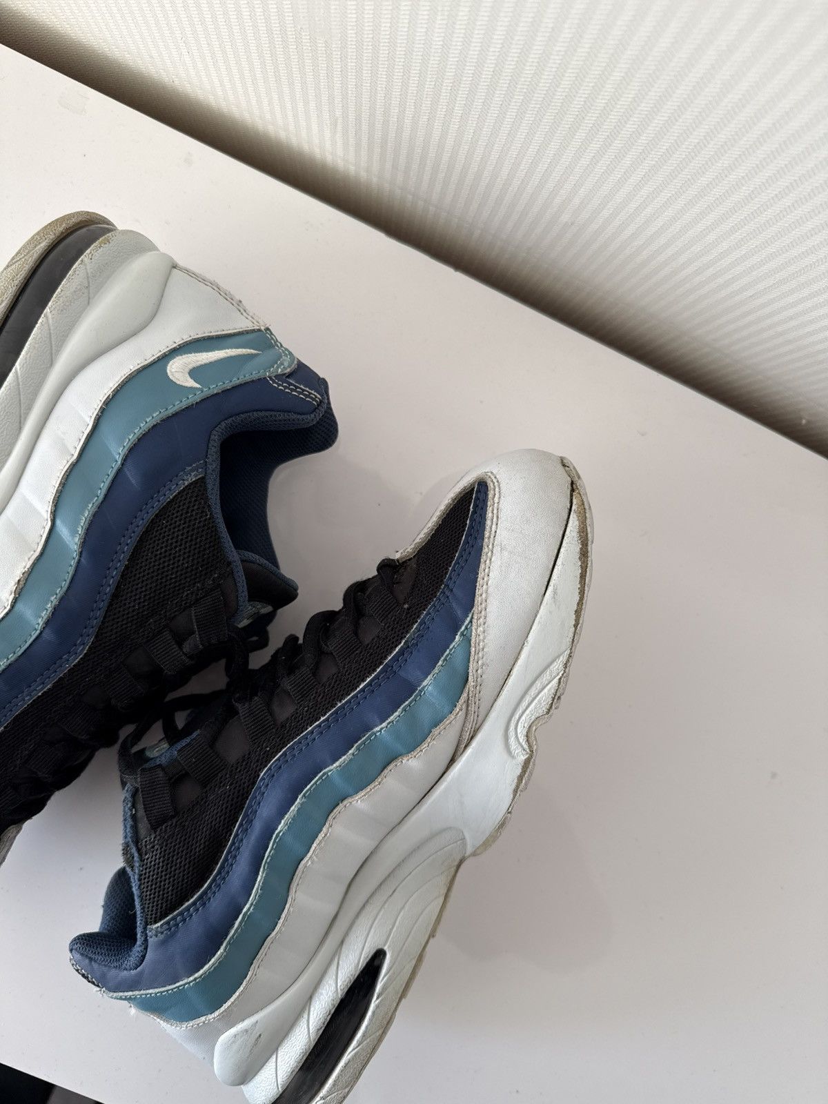 Nike Vintage Nike Air Max 95 Y2K Rare Drill Sk8 Ocean Sneakers Size US 7 / EU 40 - 18 Thumbnail