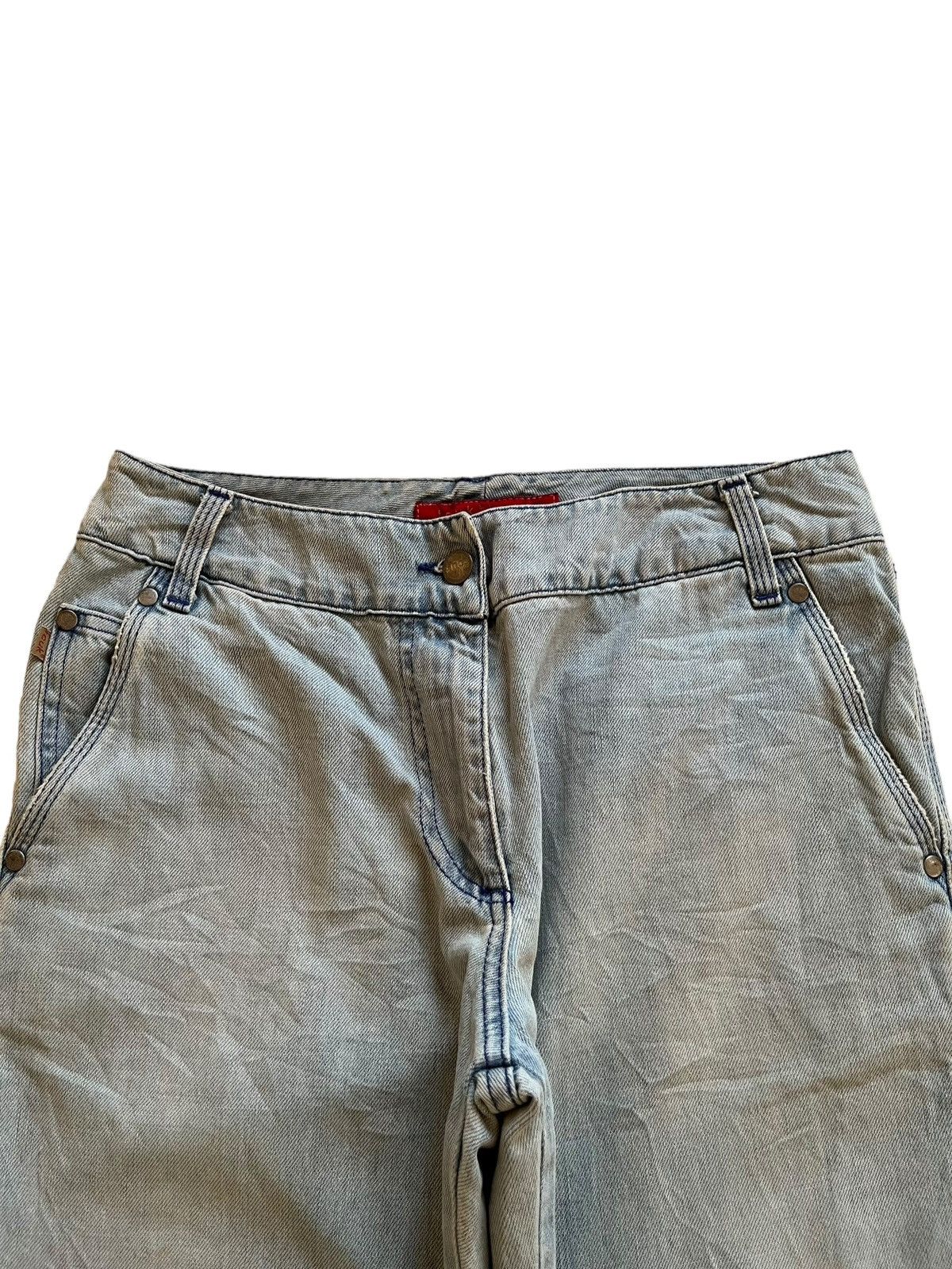 FCUK Vintage Fcuk Bootcut Light Wash Retro Style Flared Jeans Size 28" / US 6 / IT 42 - 4 Thumbnail