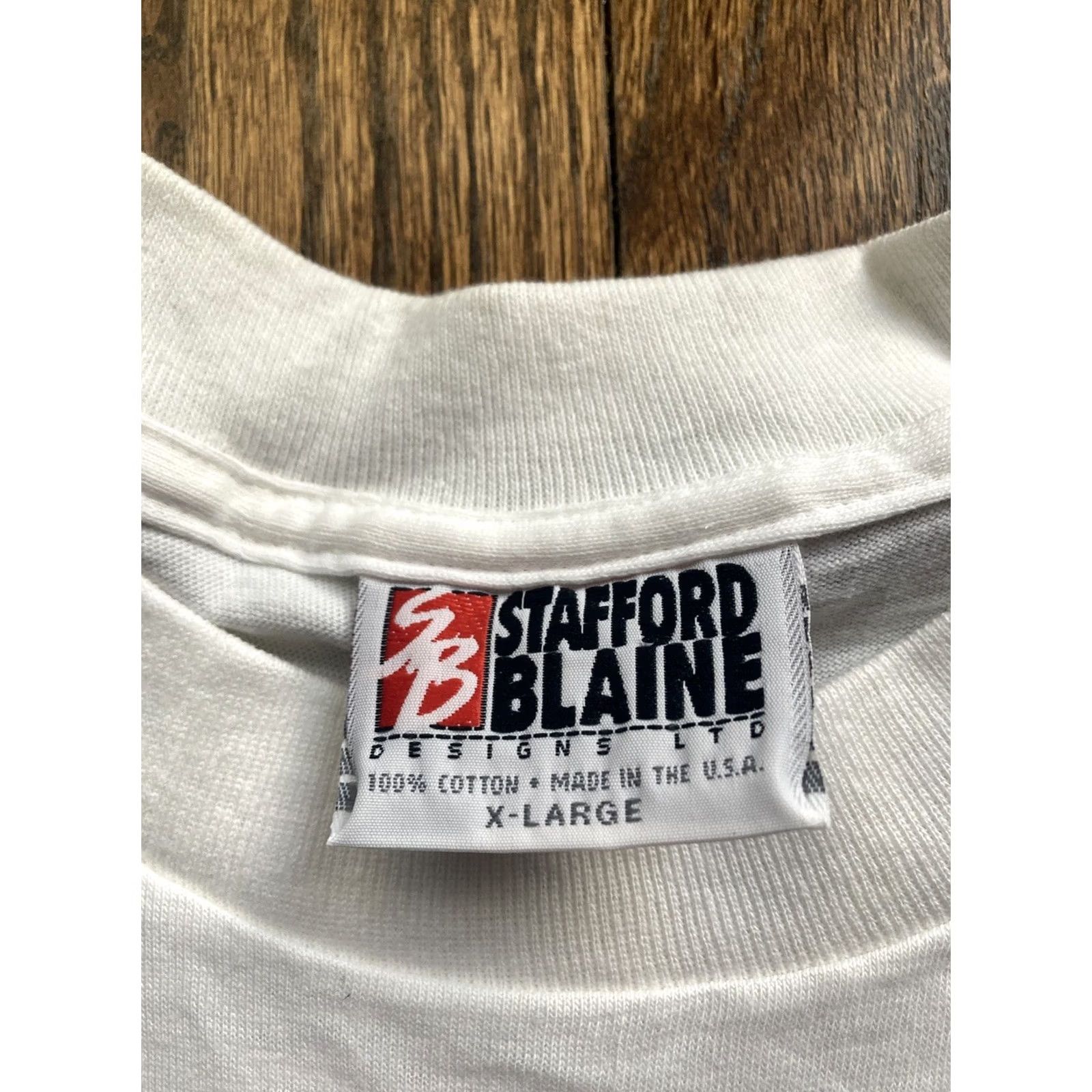 Stafford VTG 90s T Shirt XL The Names Project AIDS Memorial Quilt Art Mary Engelbreit Mens Size US XL / EU 56 / 4 - 4 Thumbnail