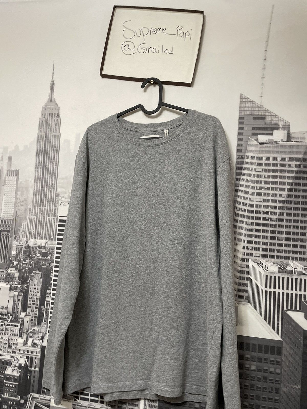Fear of God 💥Fear of God Essentials Boxy Long Sleeve Tee Grey SZ Small Size US S / EU 44-46 / 1 - 4 Thumbnail