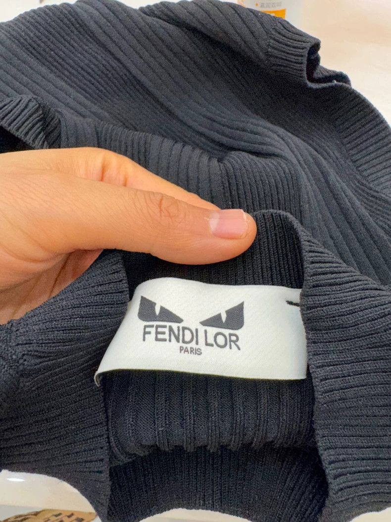 Fendi FENDI Little Monster Knitted Vest Size XL / US 12-14 / IT 48-50 - 2 Thumbnail