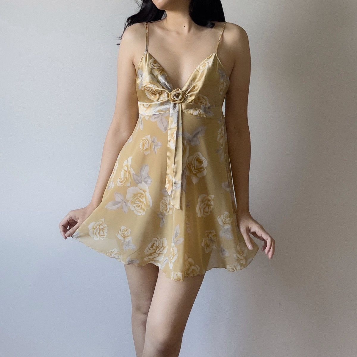 Victoria's Secret Victoria’s Secret 1990s Dusty Golden Chiffon Slip Dress (S) Size S / US 4 / IT 40 - 4 Thumbnail
