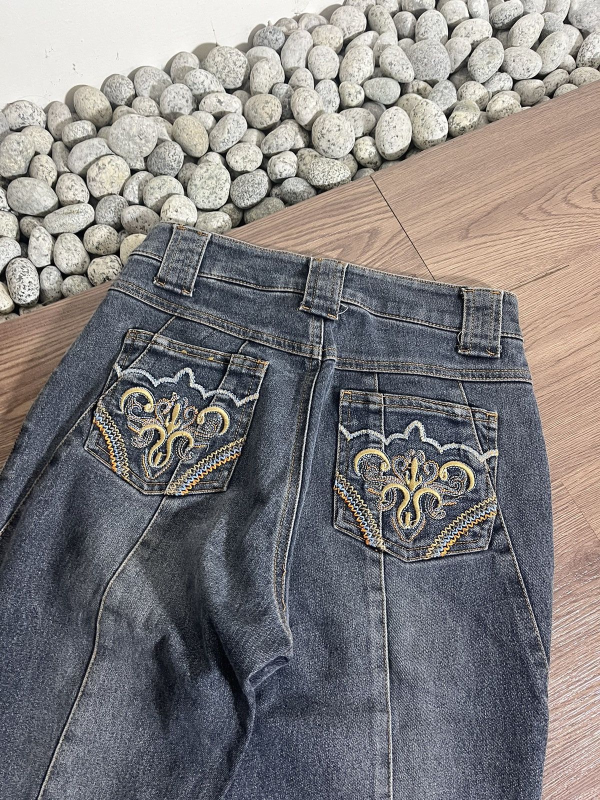 Hysteric Glamour × Japanese Brand Vintage Fullheart Japanese Brand Flared Wash Jeans Size US 27 - 8 Thumbnail