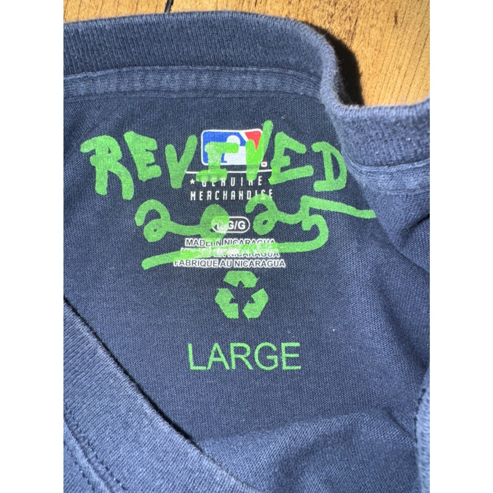 Vintage Asspizza Teddy Bear Graphic T-Shirt Navy Large Mens Short Sleeve Crew Neck Cotton Vintage-Style 21x28 Size US L / EU 52-54 / 3 - 3 Thumbnail