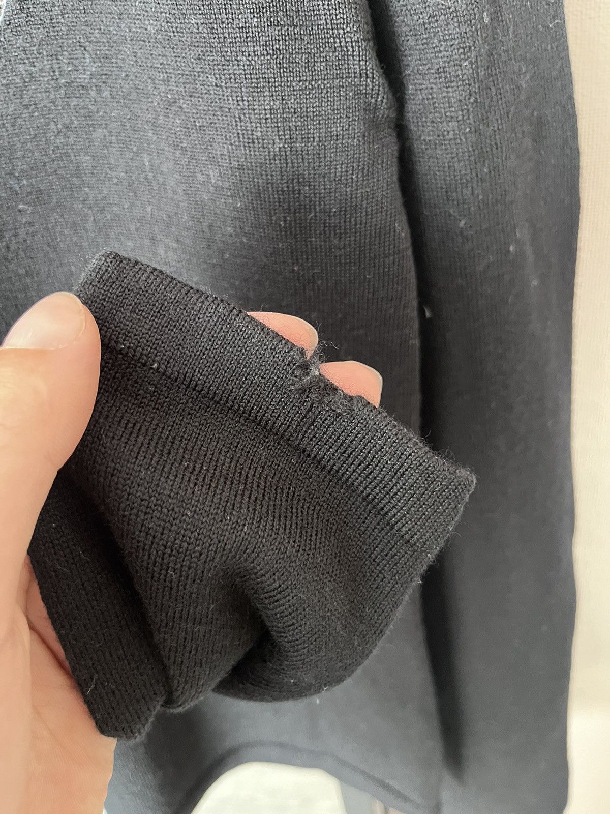 Burberry Vintage Thomas Burberry Wool Sweater Black Size US M / EU 48-50 / 2 - 5 Thumbnail