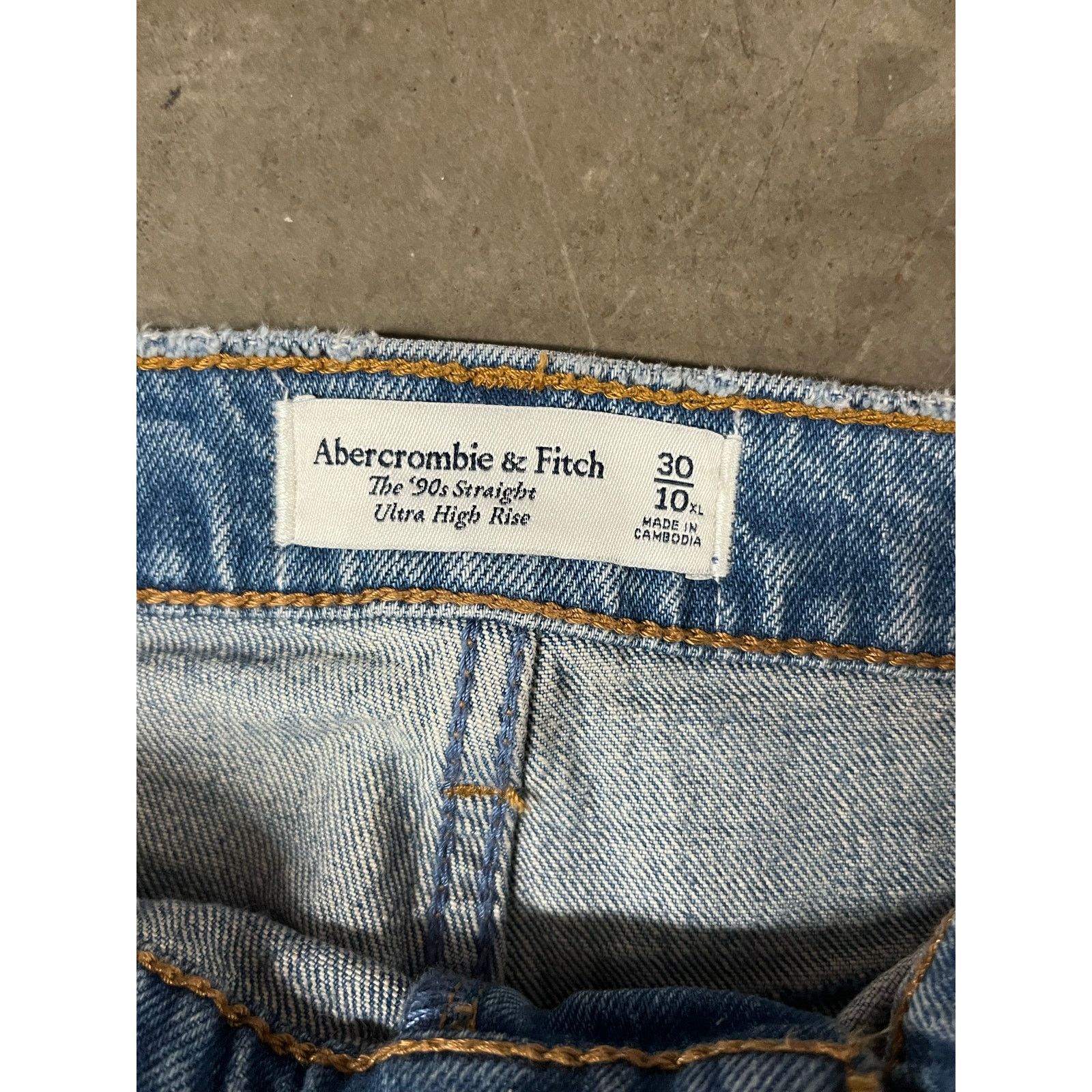 Abercrombie & Fitch Abercrombie & Fitch - The 90's Straight Ultra High Rise/ 10 Size 32" / US 10 / IT 46 - 5 Thumbnail