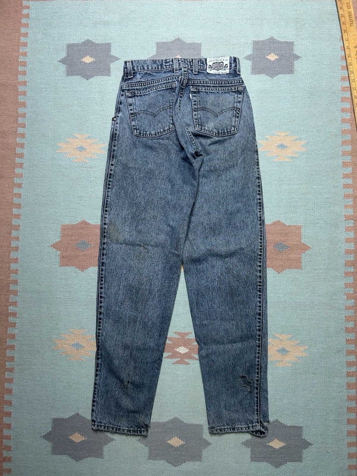 Vintage 90s Levi’s silvertab jeans dark tapered distressed USA 27x33 Size 27" / US 4 / IT 40 - 7 Thumbnail