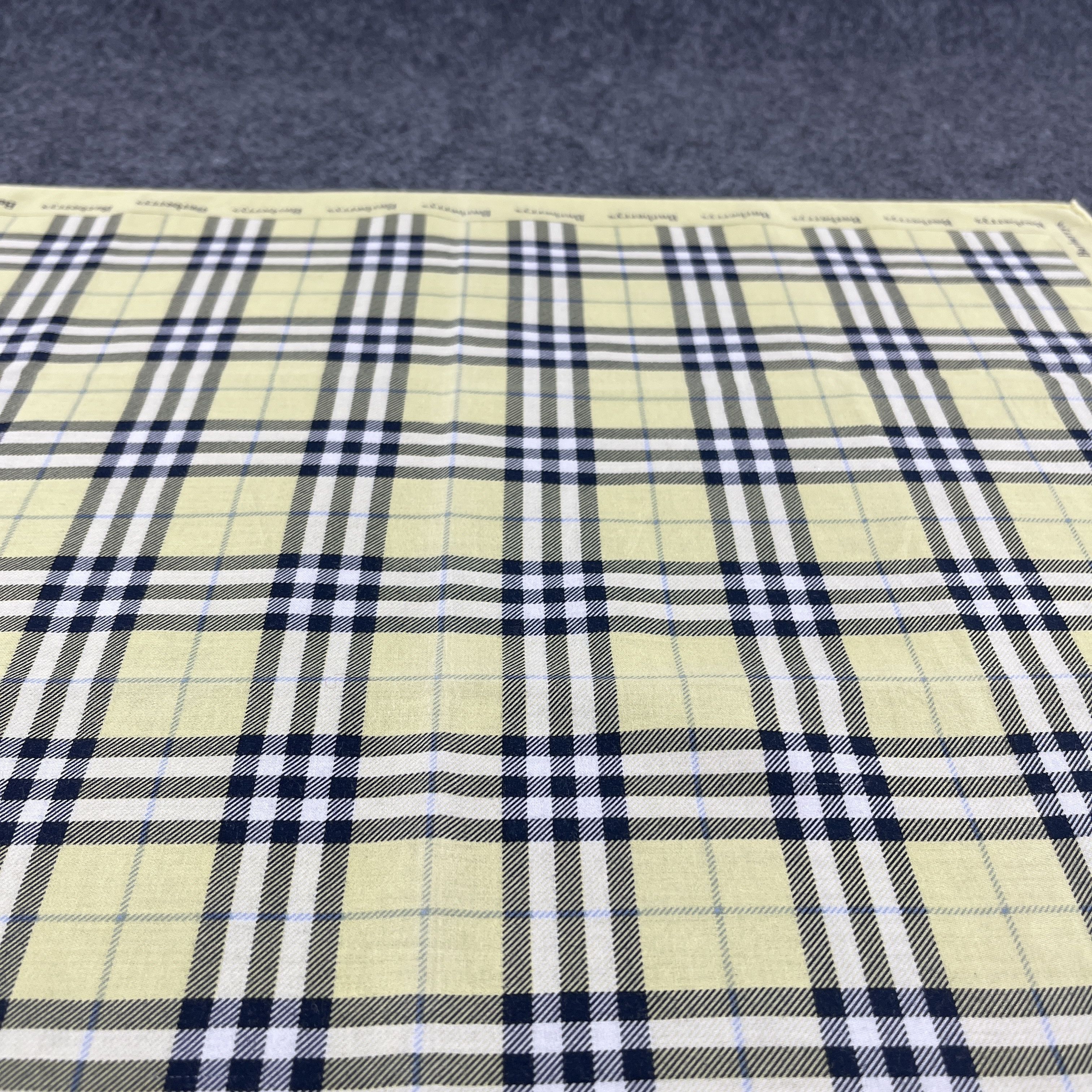 Burberry × Vintage Burberry Handkerchief / Bandana / Neckerchief B461 Size ONE SIZE - 8 Thumbnail