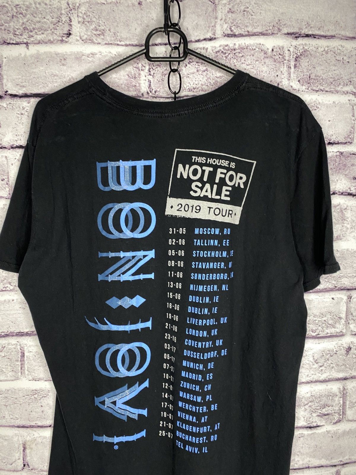 Bon Jovi Men's T-Shirt Bon Jovi Tour Tee 2019 Rock Band Tee Y2K Size US L / EU 52-54 / 3 - 10 Thumbnail
