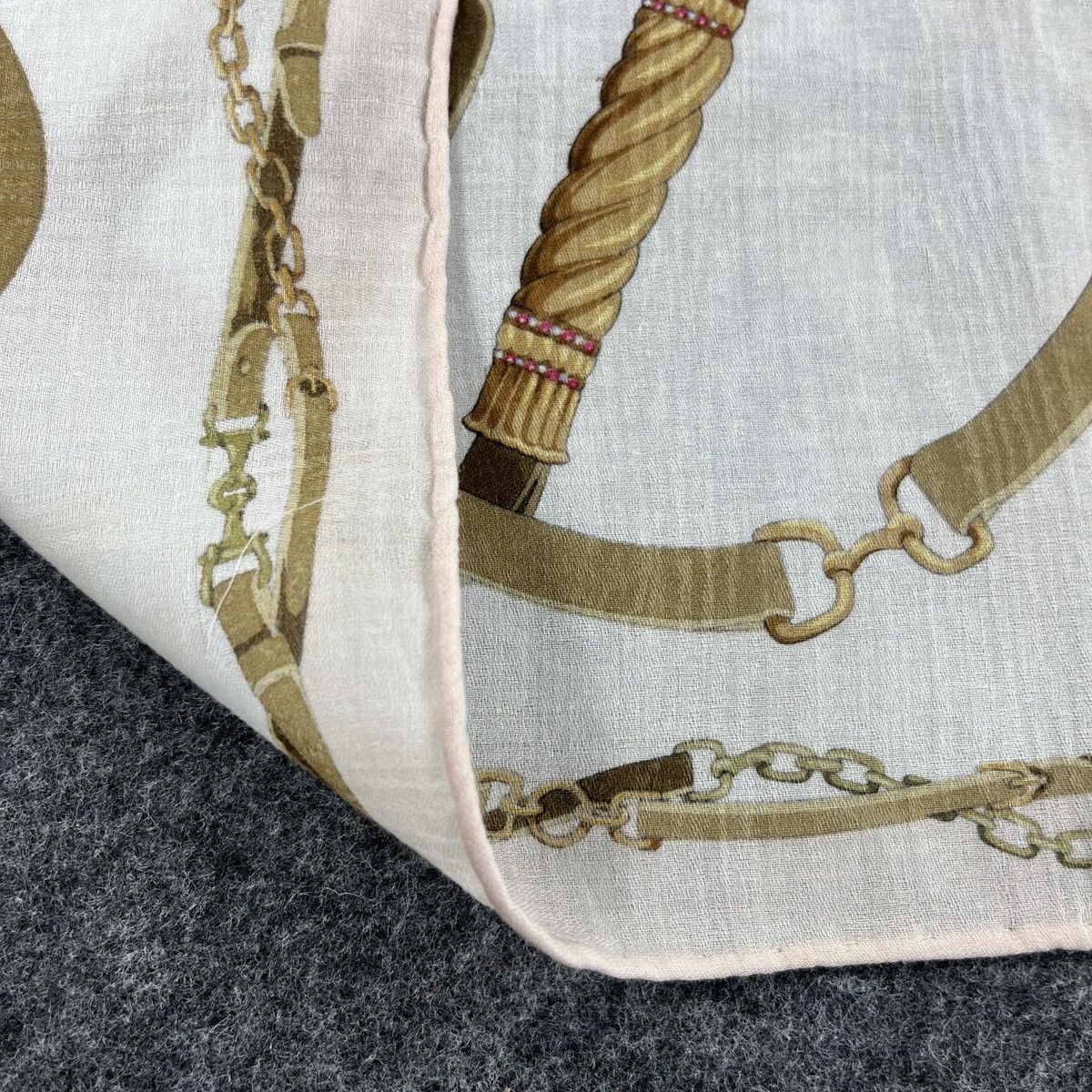 Burberry Vintage Burberrys Handkerchief / Bandana / Neckerchief B253 Size ONE SIZE - 9 Thumbnail