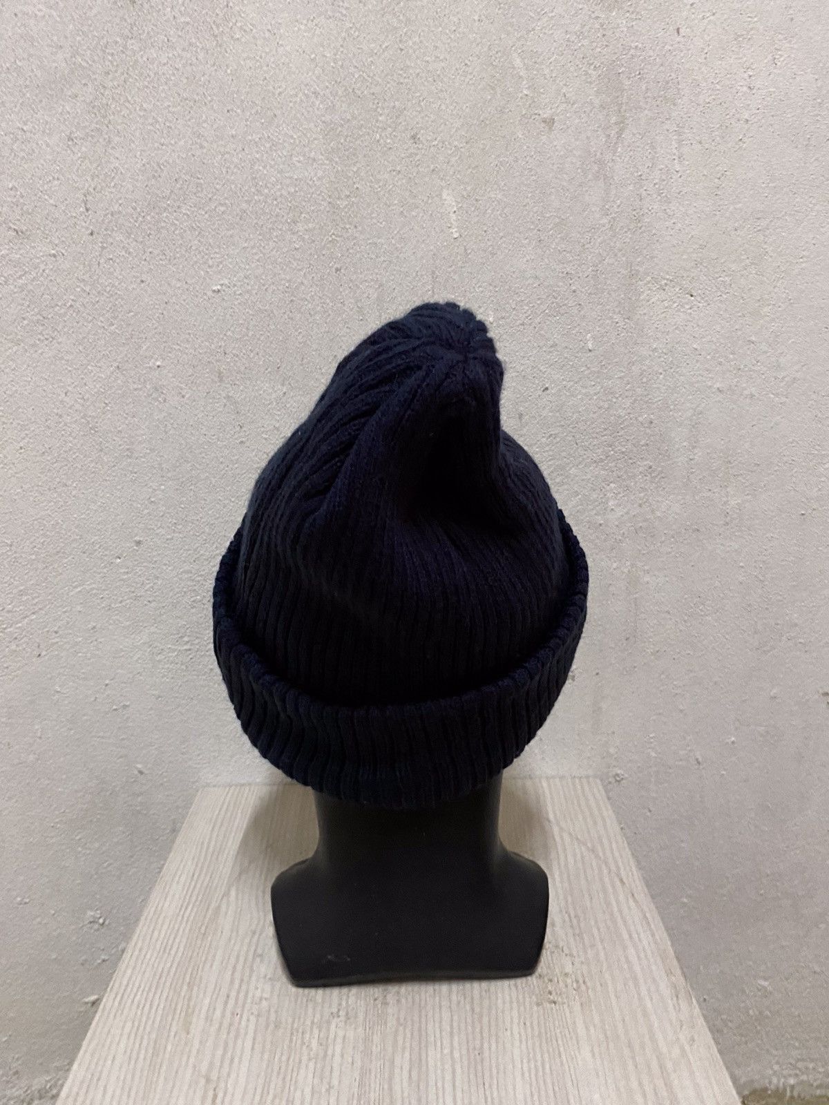 Vintage Vintage Arcland Small Logo Beanie Hat Size ONE SIZE - 4 Thumbnail