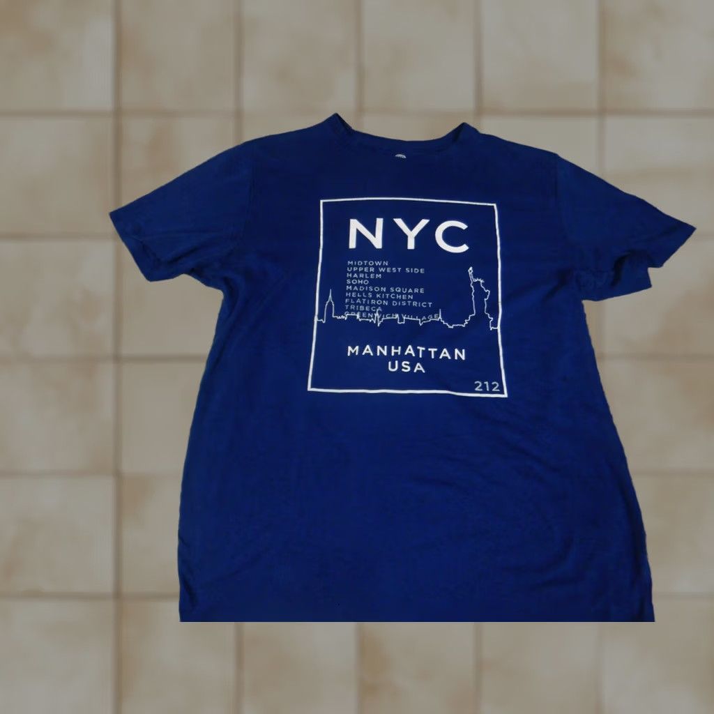 Old Navy Old Navy Mens Shirt Short Sleeve Crew Neck Cotton Blue Logo 90s City T-Shirt M Regular Wind City Blue Mens Shirt Size US M / EU 48-50 / 2 - 1 Thumbnail