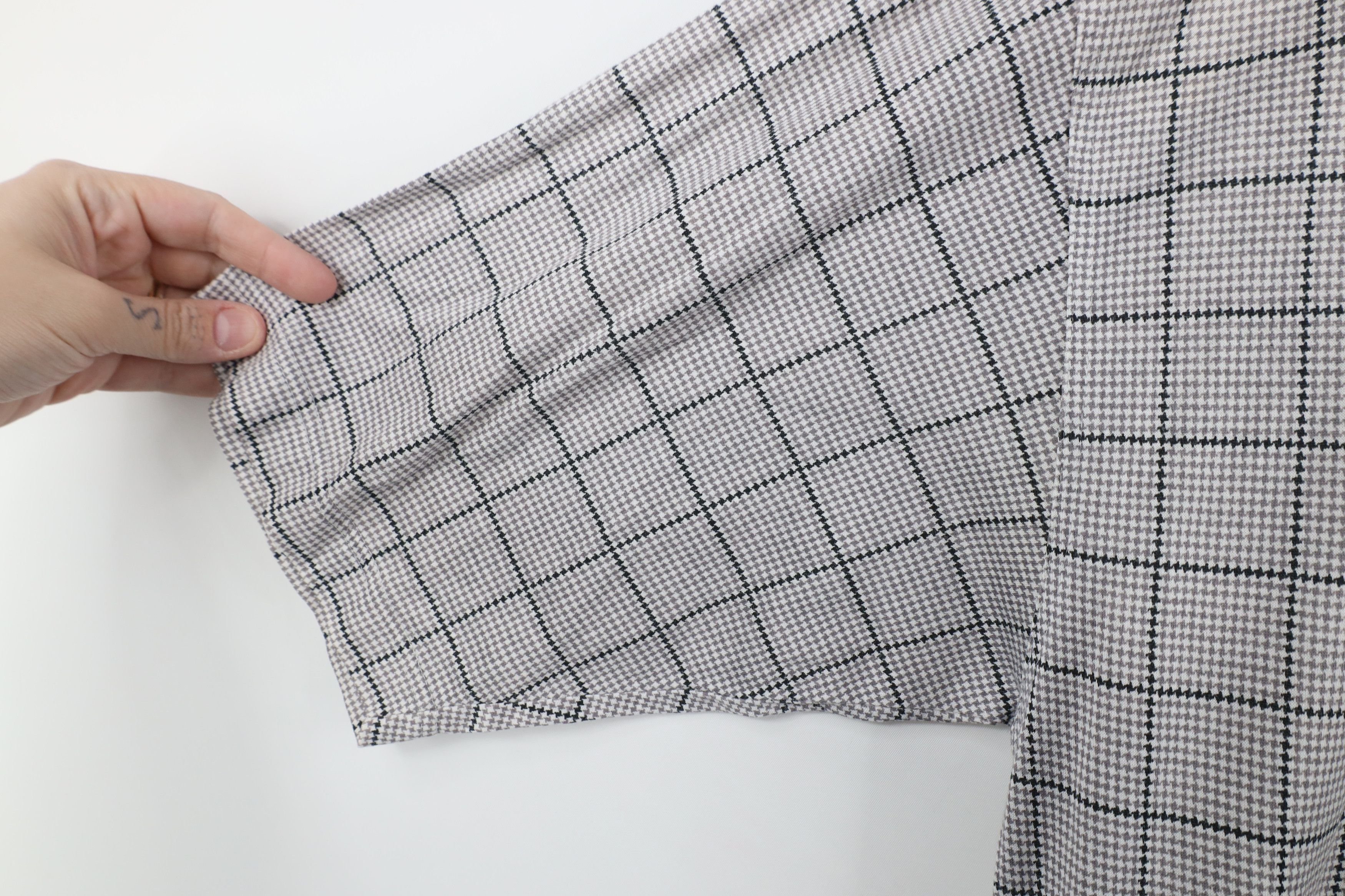 Vintage Vintage 90s Streetwear Houndstooth Plaid Collared Polo Shirt Size US S / EU 44-46 / 1 - 5 Thumbnail