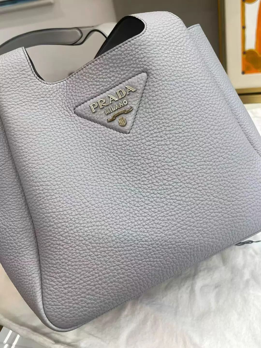 Prada Prada Flou M Logo Leather Handbag 99 New Dust Bag Size ONE SIZE - 7 Thumbnail