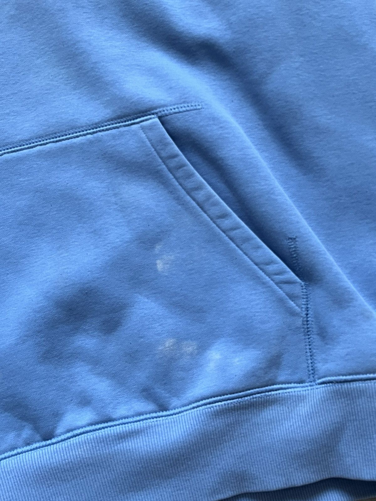 Carhartt Distressed Carhartt WIP Chase Hoodie in Baby Blue Custom M Size US M / EU 48-50 / 2 - 6 Thumbnail