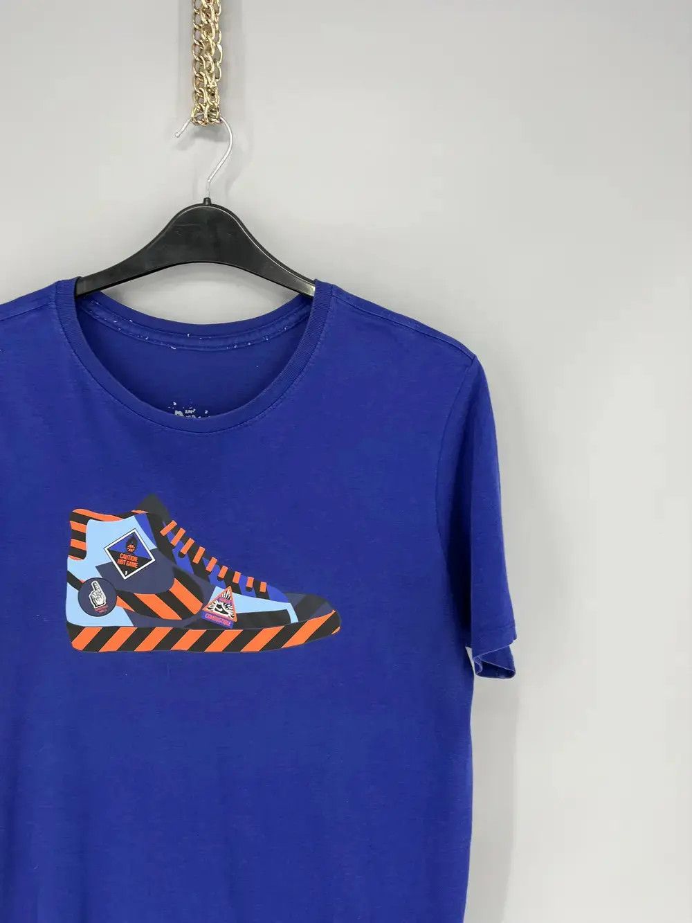 Nike Vintage Y2K Nike Blazerbasketball Big Logo T-Shirt Size US M / EU 48-50 / 2 - 5 Thumbnail