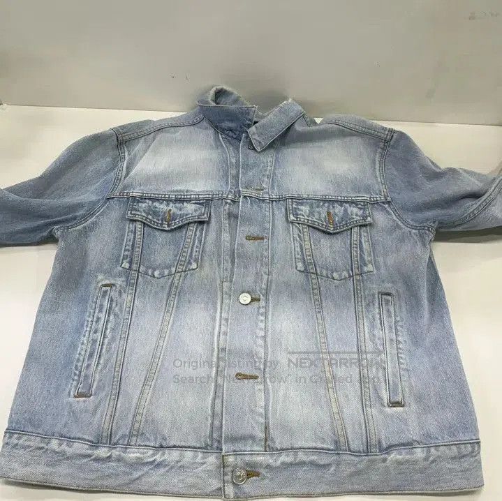Balenciaga Balenciaga Logo Denim Jacket for Men. Size US M / EU 48-50 / 2 - 5 Thumbnail