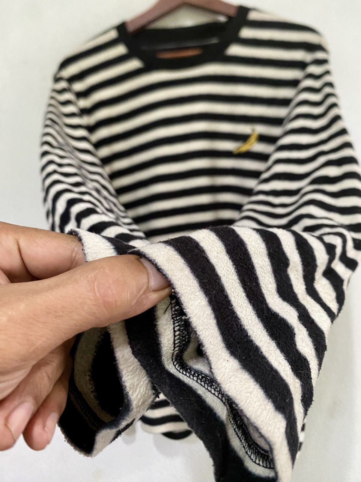 Andy Warhol × Japanese Brand × Uniqlo Andy Warhol Velvet Striped Long Sleeve T Shirt Size US L / EU 52-54 / 3 - 6 Thumbnail