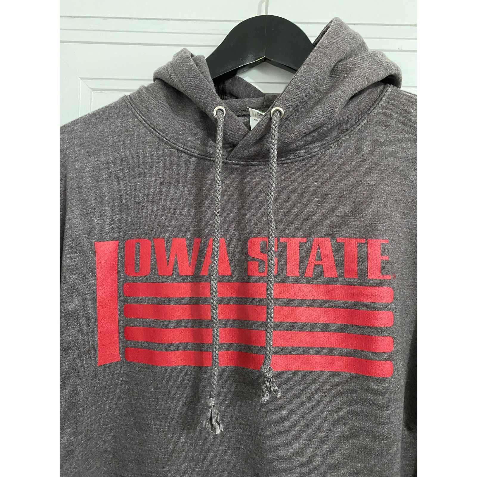 NCAA Iowa State Cyclones Flag Logo Hoodie Men's Size Small Size US S / EU 44-46 / 1 - 2 Thumbnail