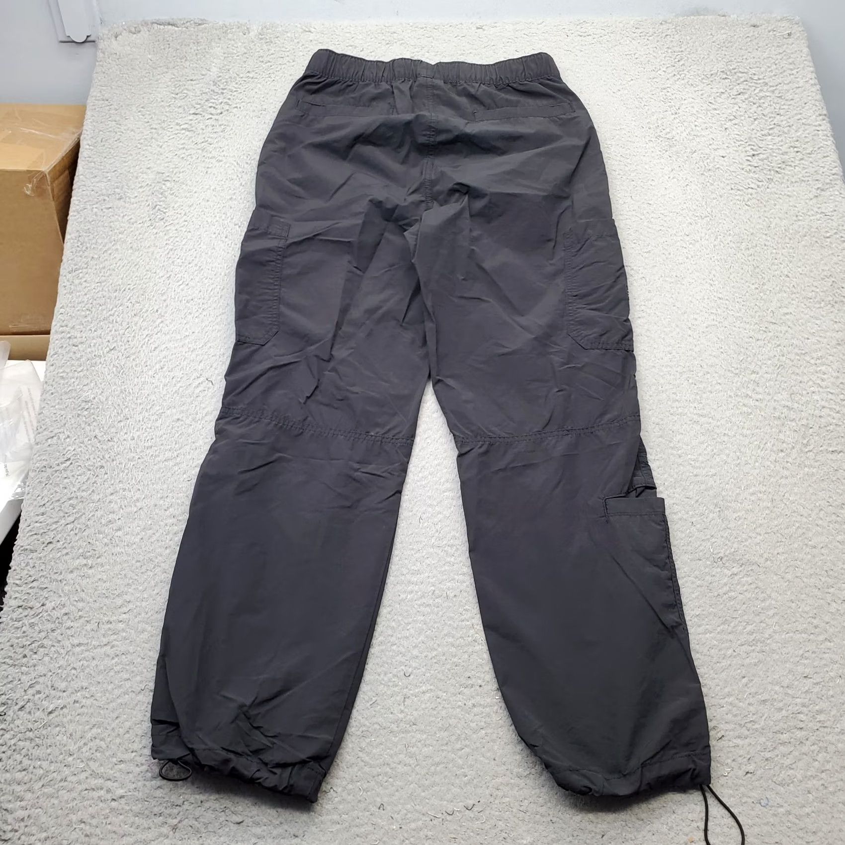 Vintage Aéropostale Hiking Pants Womens Size S Black Belted Waist Inseam 28.5" Belted Elastic Ankle Pockets Casual Outdoor Size 28" / US 6 / IT 42 - 2 Thumbnail