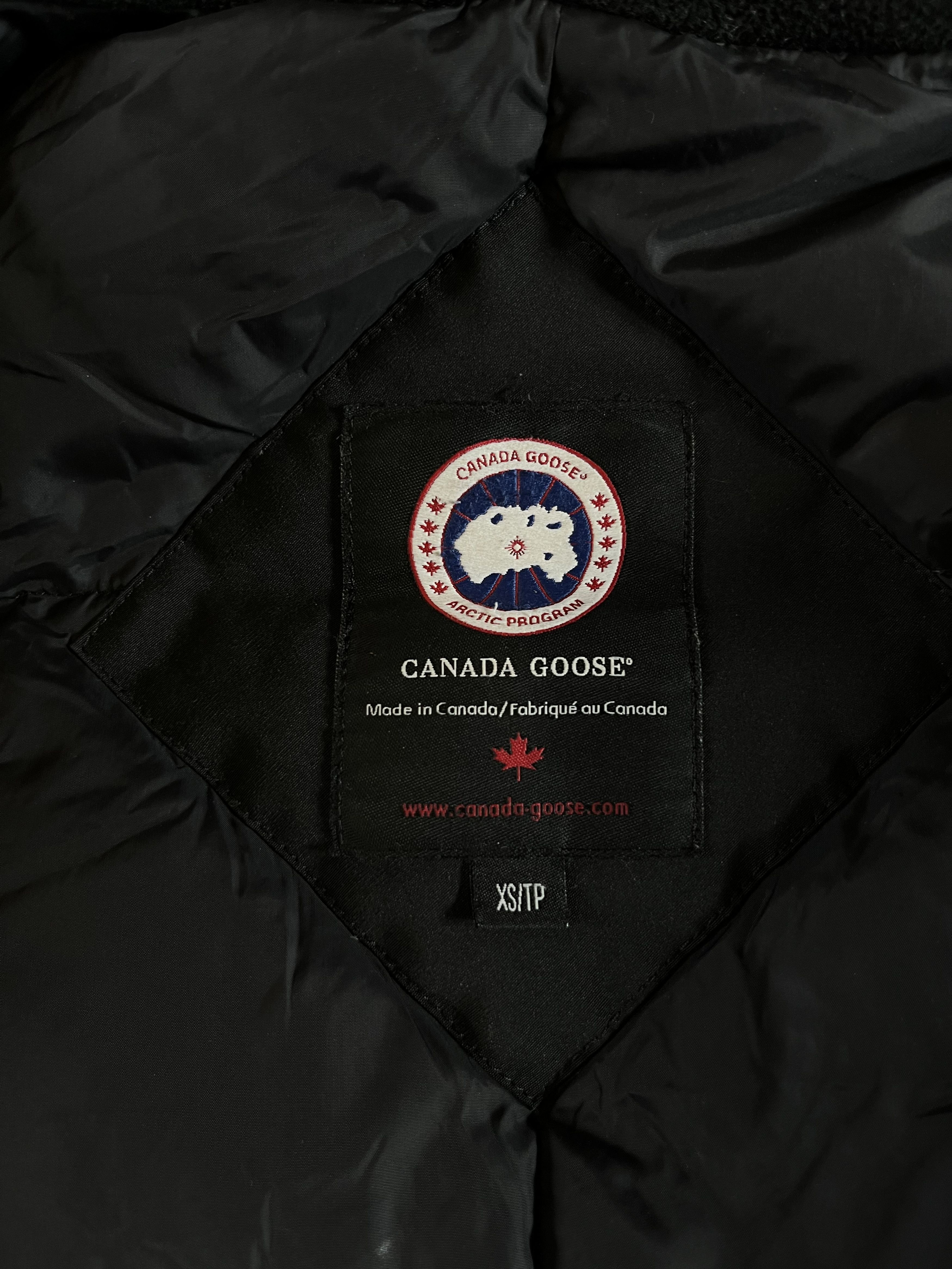 Canada Goose Canada Goose Solaris Parka with Fur Size XS / US 0-2 / IT 36-38 - 8 Thumbnail