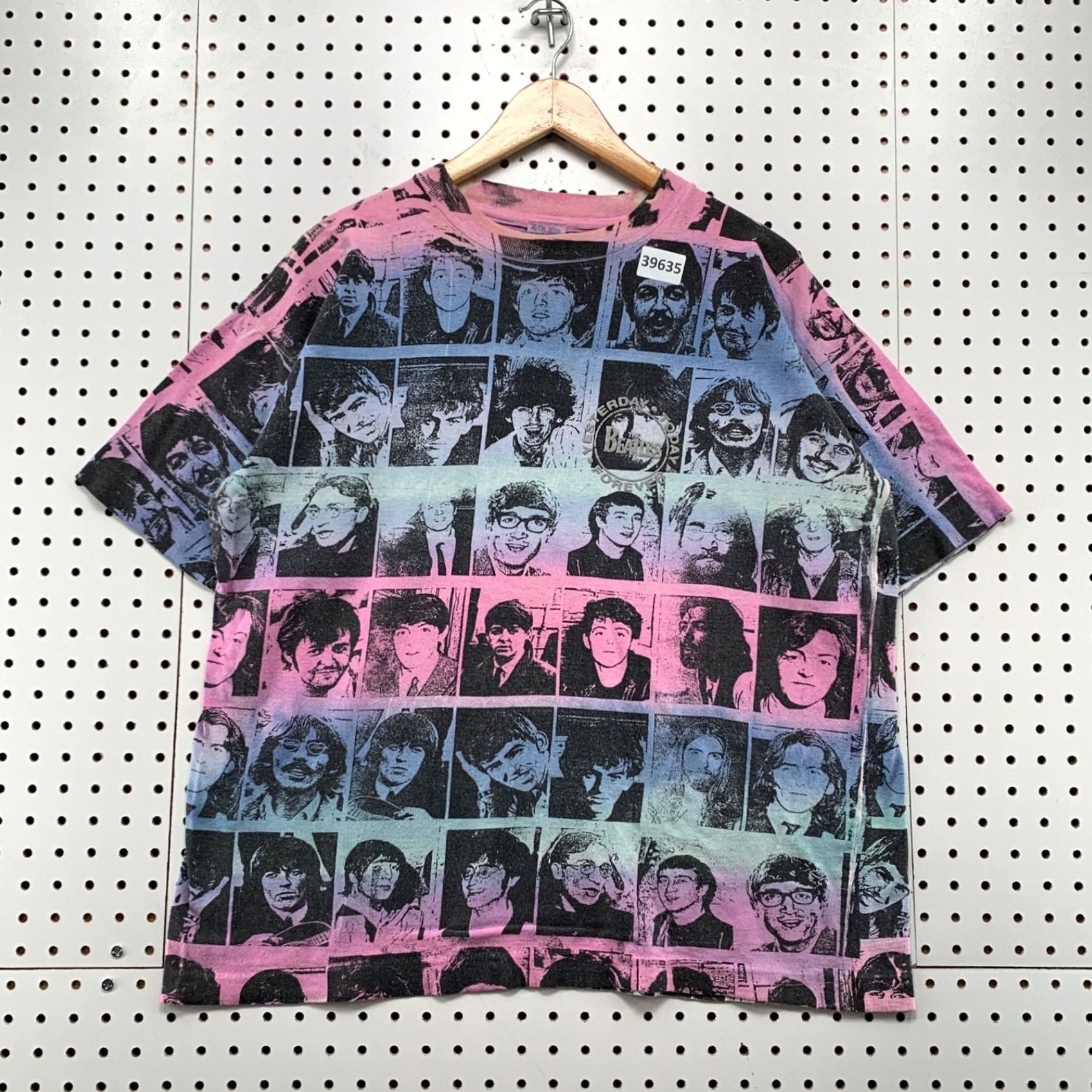 Vintage VINTAGE 90s Beatles Shirt Mens Large All Over Print Pink Blue Music Size US L / EU 52-54 / 3 - 2 Thumbnail
