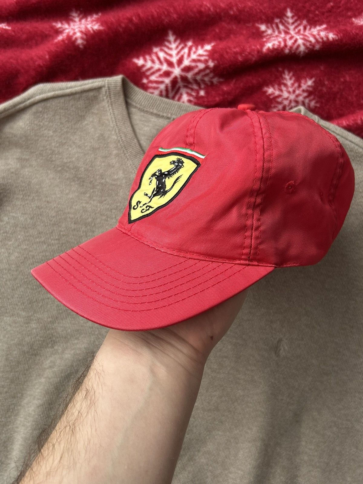 Ferrari Vintage red cap hats formula 1 Ferrari nylon Size ONE SIZE - 8 Thumbnail