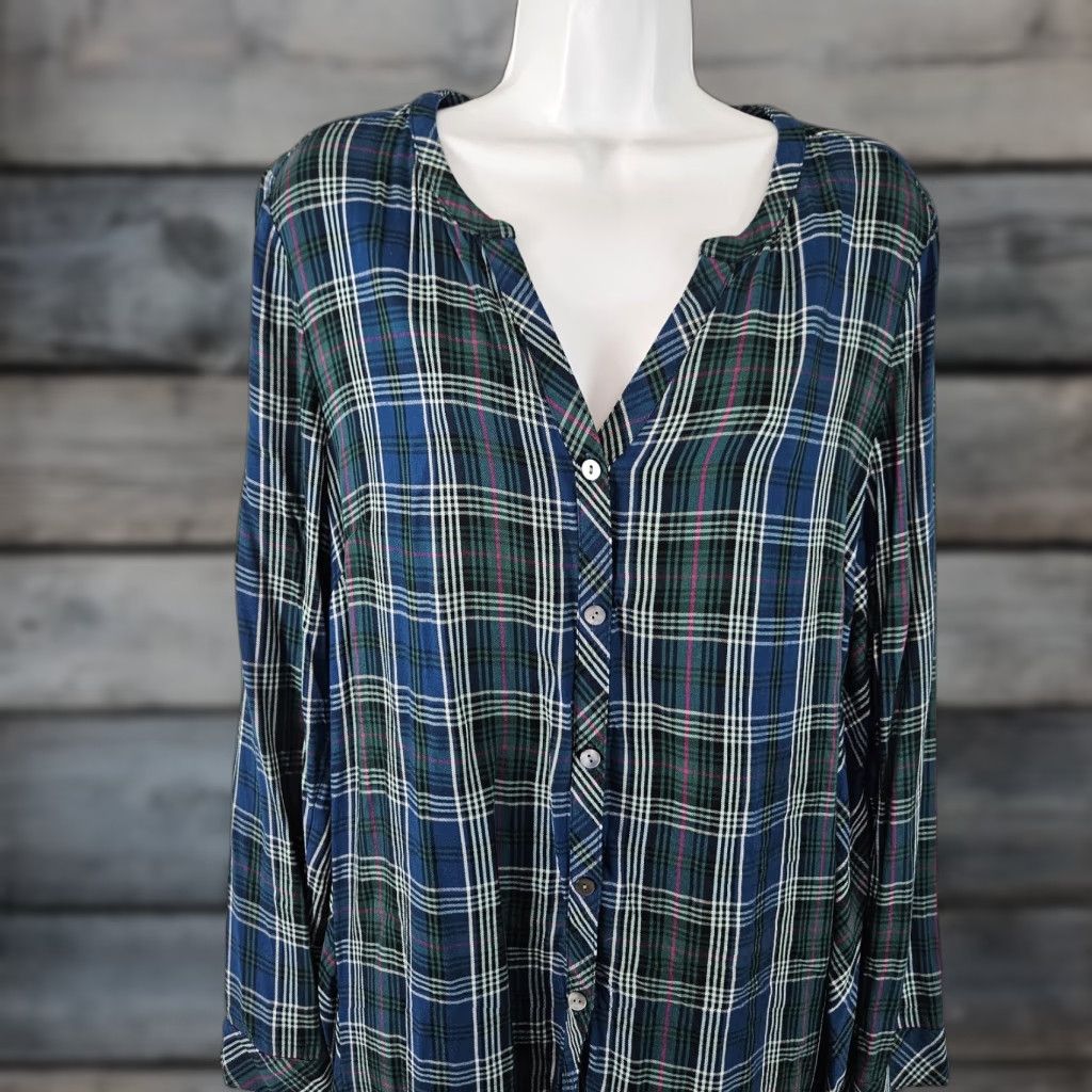 J. Jill J. Jill Womens Button-Up Top Sz M Blue Green Plaid Long Sleeve Rayon Shirt Womens Medium Color Green-Blue Jersey Size M / US 6-8 / IT 42-44 - 1 Thumbnail