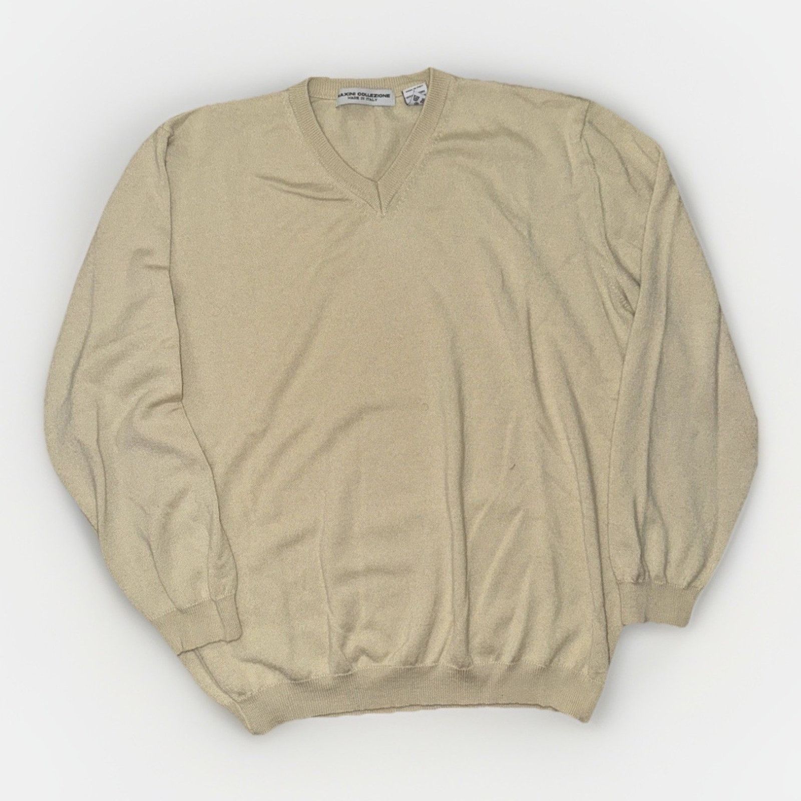 Vintage Maxini Collezione Cream V-Neck Knit Sweater L 22x25 Size US L / EU 52-54 / 3 - 1 Thumbnail