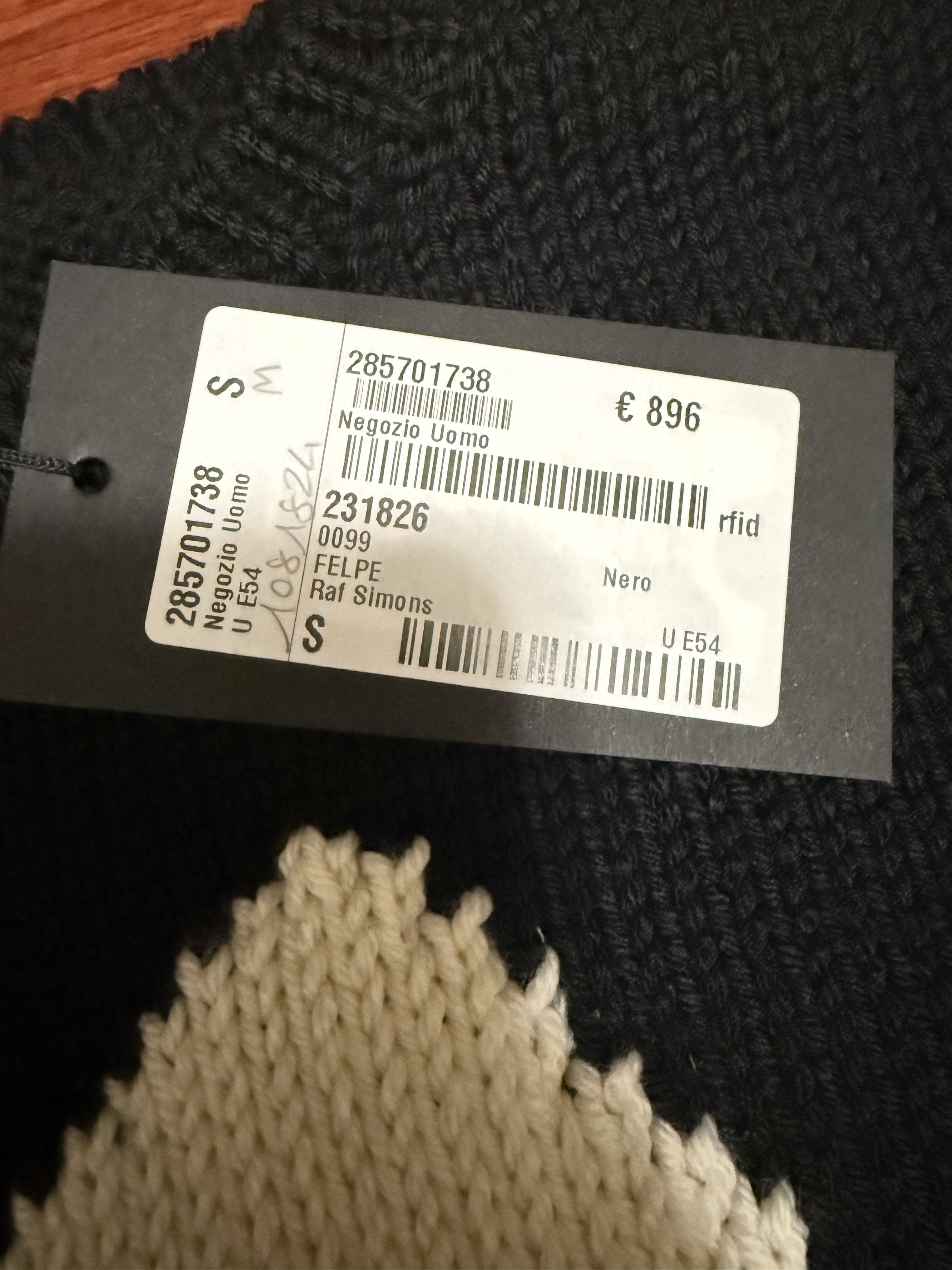 Raf Simons Cropped R sweater Size US S / EU 44-46 / 1 - 4 Thumbnail