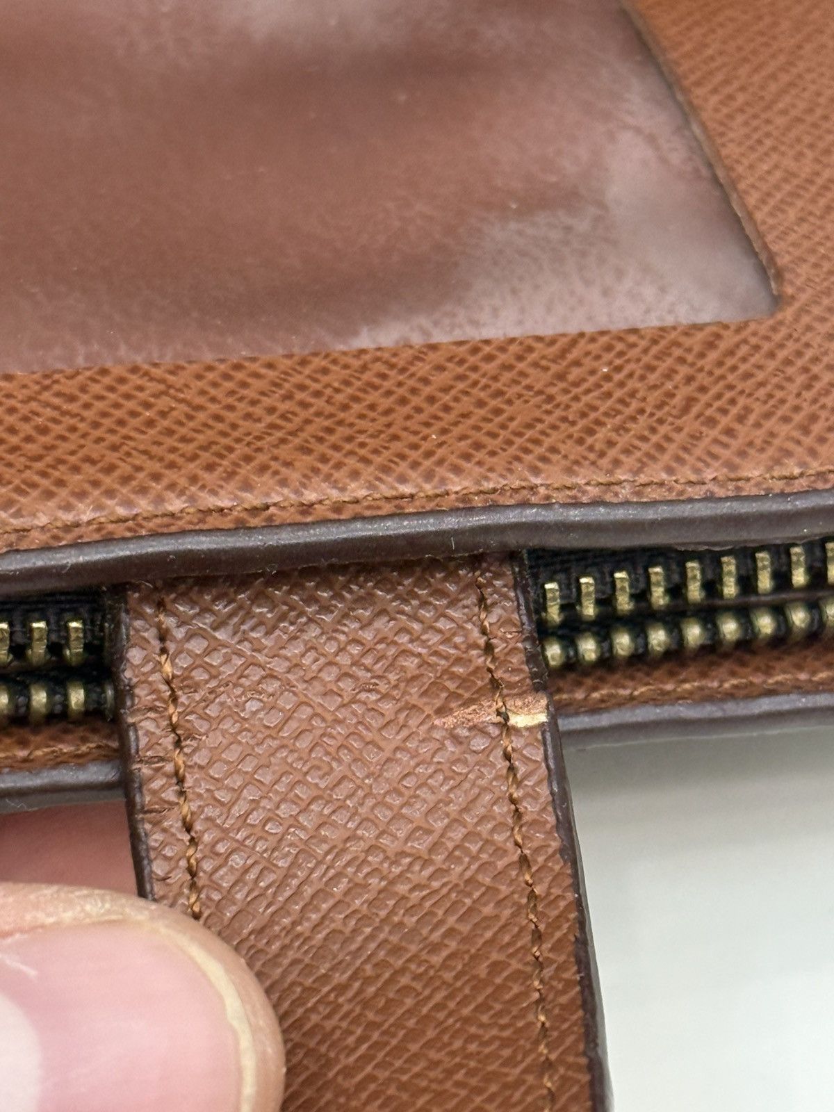 Louis Vuitton Louis Vuitton Zip Monogram Wallet Size ONE SIZE - 5 Thumbnail