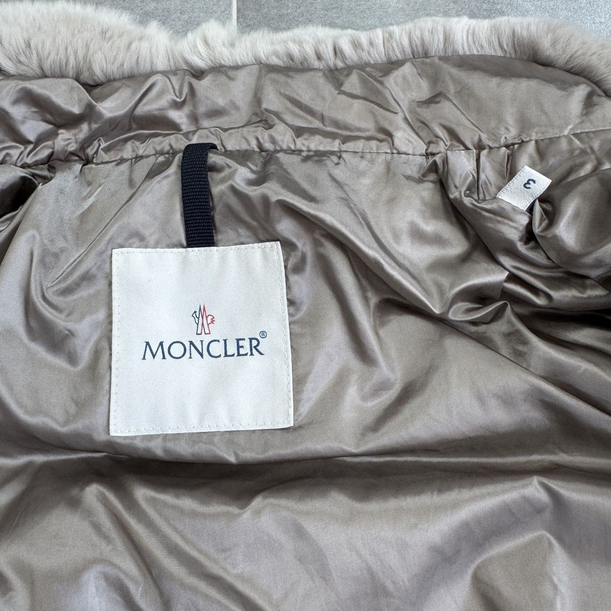 Moncler Authentic Moncler Cirse Women Puffer Down Jacket with Fur Size M / US 6-8 / IT 42-44 - 13 Thumbnail
