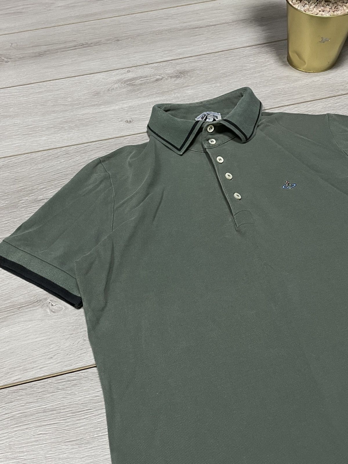Vivienne Westwood Vivienne Westwood vintage small orb polo shirt Size US L / EU 52-54 / 3 - 3 Thumbnail
