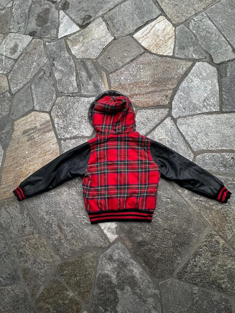 Vintage Red plaid varsity jacket with fur hood and leather sleeves Size S / US 4 / IT 40 - 2 Thumbnail
