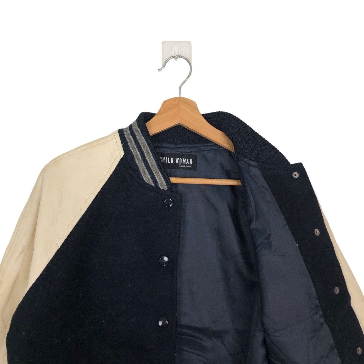 Japanese Brand 🔥VINTAGE VARSITY JACKET JAPAN CHILD WOMAN Size US M / EU 48-50 / 2 - 9 Thumbnail