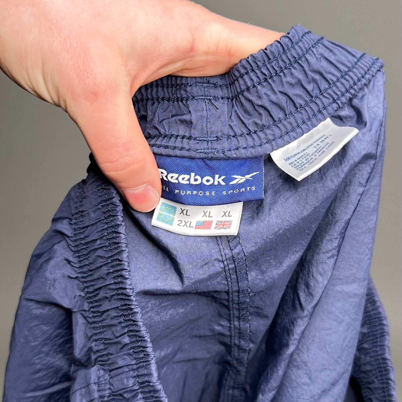 Reebok Vintage 90s Reebok Track Pants Mens XL Navy Blue Joggers Size US 36 / EU 52 - 4 Thumbnail