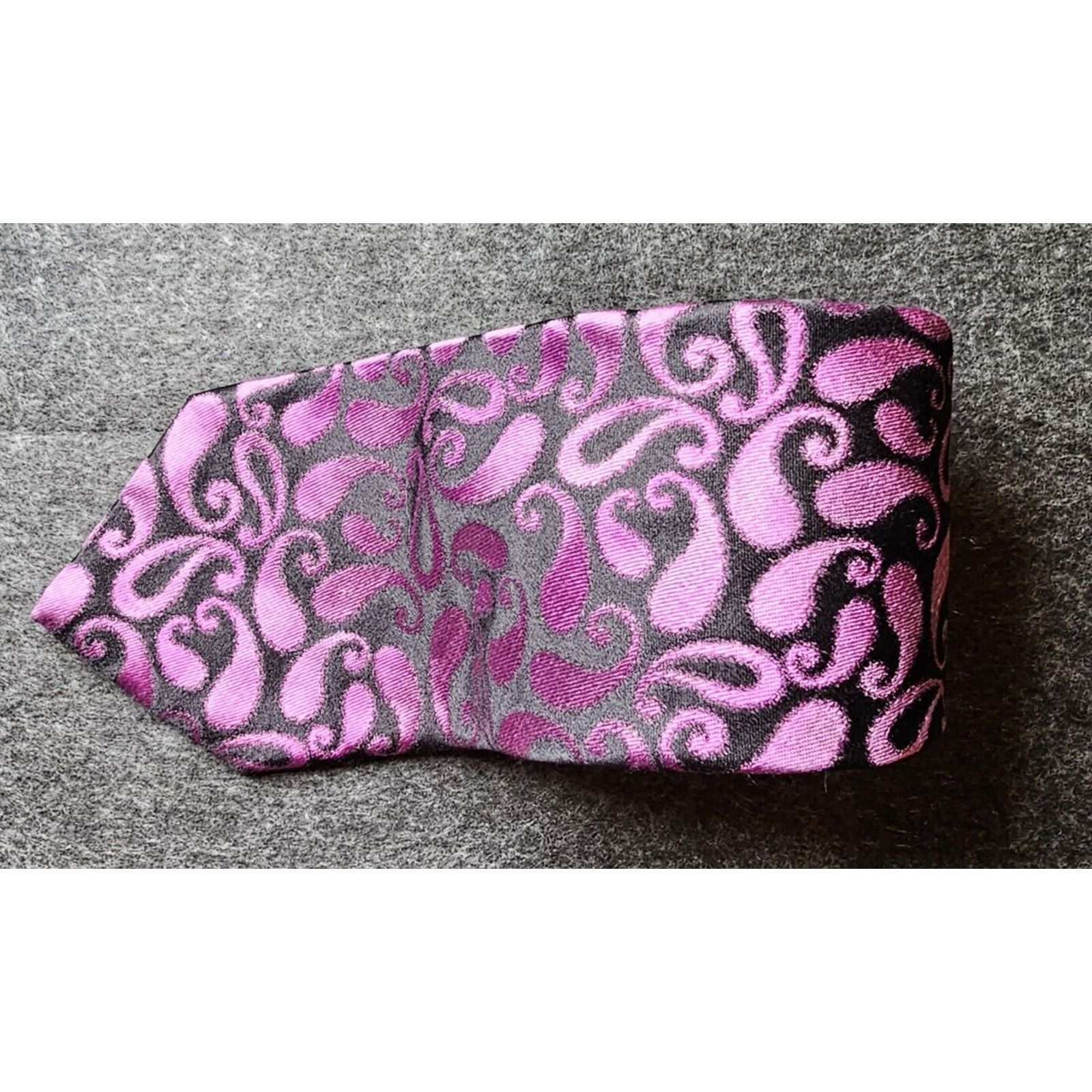 Ted Baker Ted Baker Tie Italian Silk Paisley Purple Designer London Size ONE SIZE - 2 Thumbnail