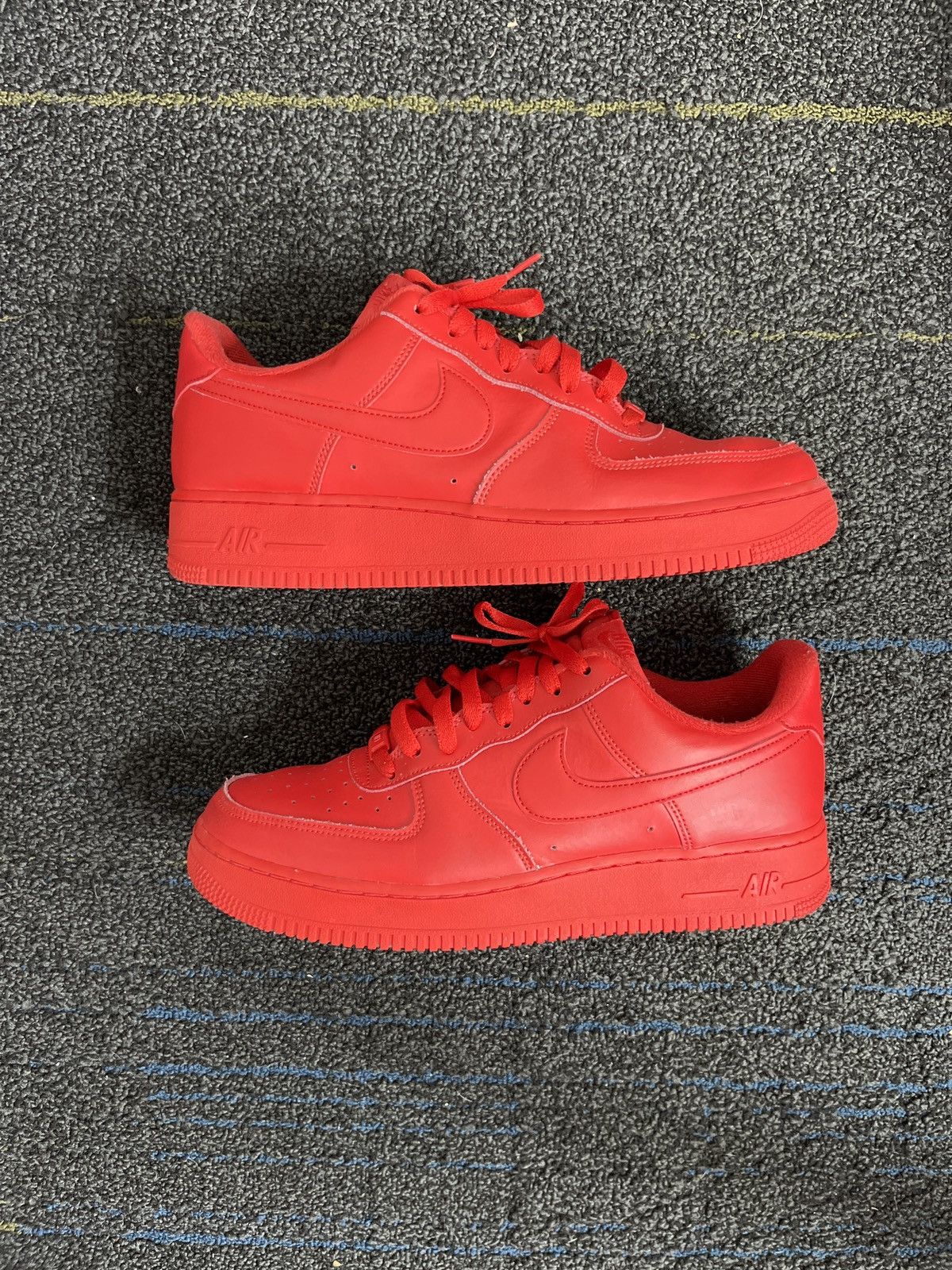 Nike Air Force 1 ‘07 LV8 1 Size US 10.5 / EU 43-44 - 1 Thumbnail