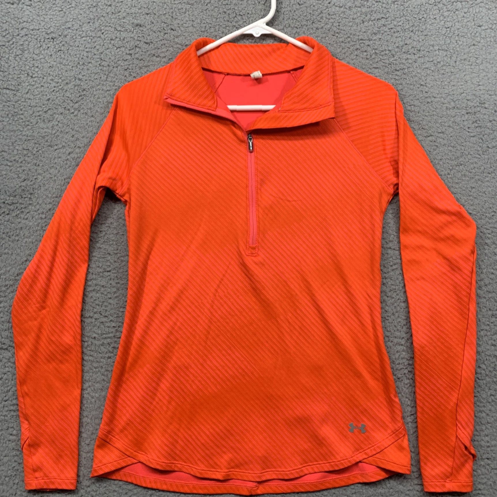 Under Armour Under Armour Athletic Top Women’s M Orange Fitted Zip Pocket/Back Thumb Holes 1/2 Zip Size M / US 6-8 / IT 42-44 - 2 Thumbnail
