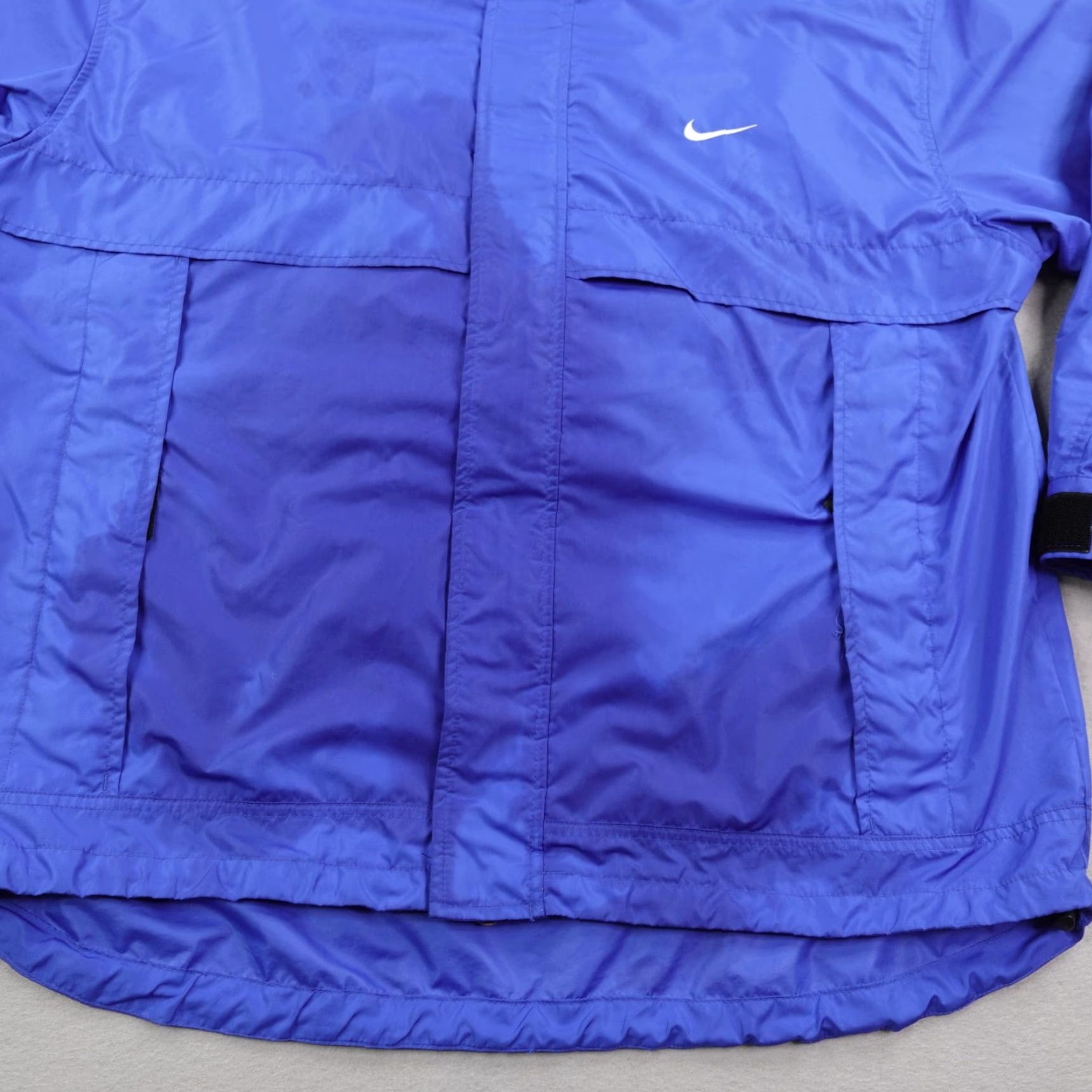 Nike VINTAGE Nike Jacket Mens XL Blue Clima-Fit Windbreaker Hooded Zip Coat 90s Y2K Windproof Lightweight Pockets Long Sleeve Solid Regular Size US XL / EU 56 / 4 - 4 Thumbnail