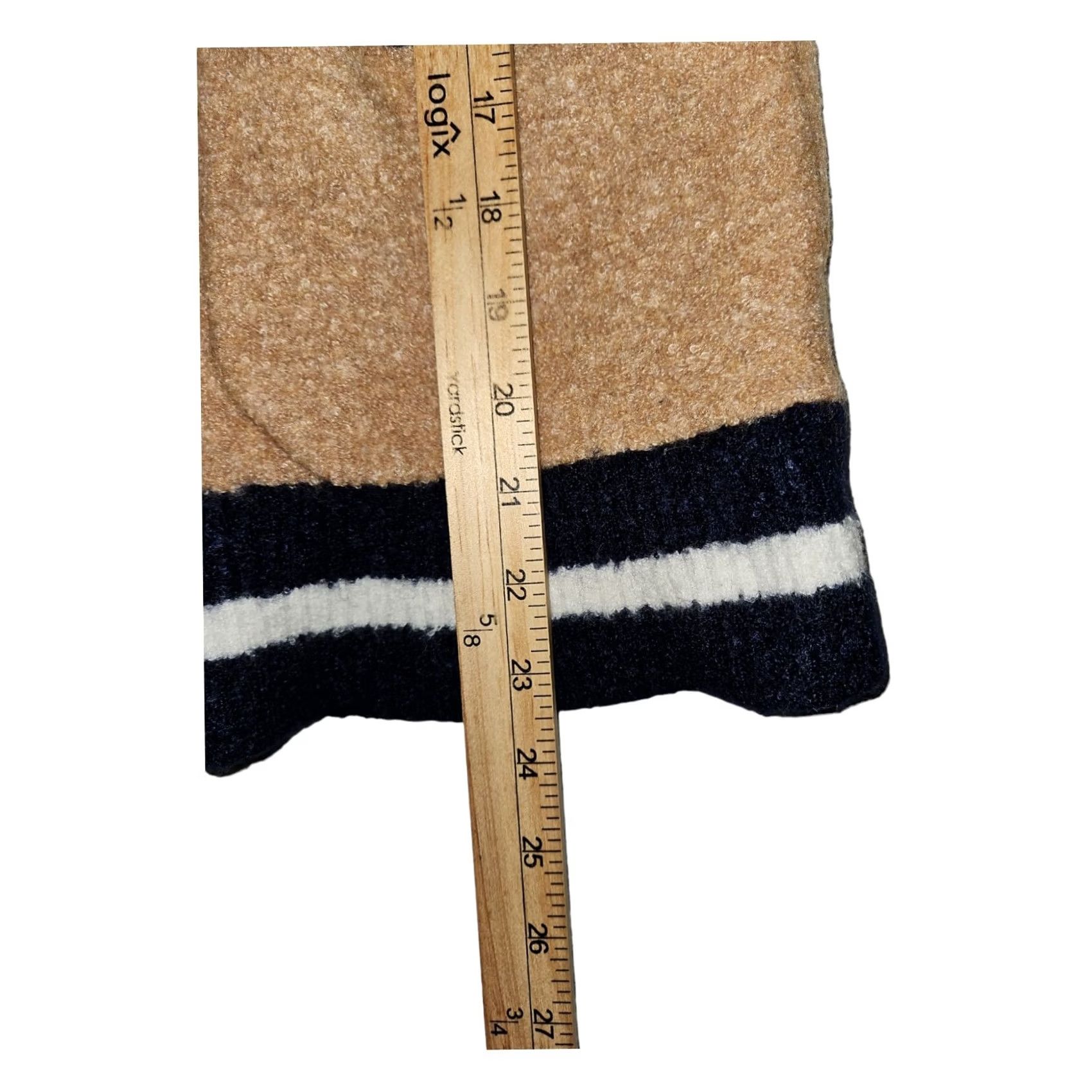 Tommy Hilfiger Tommy Hilfiger Cardigan Women's Medium V-Neck Wool Pockets Button Logo Preppy Classic TraveWorkwear Size M / US 6-8 / IT 42-44 - 4 Thumbnail