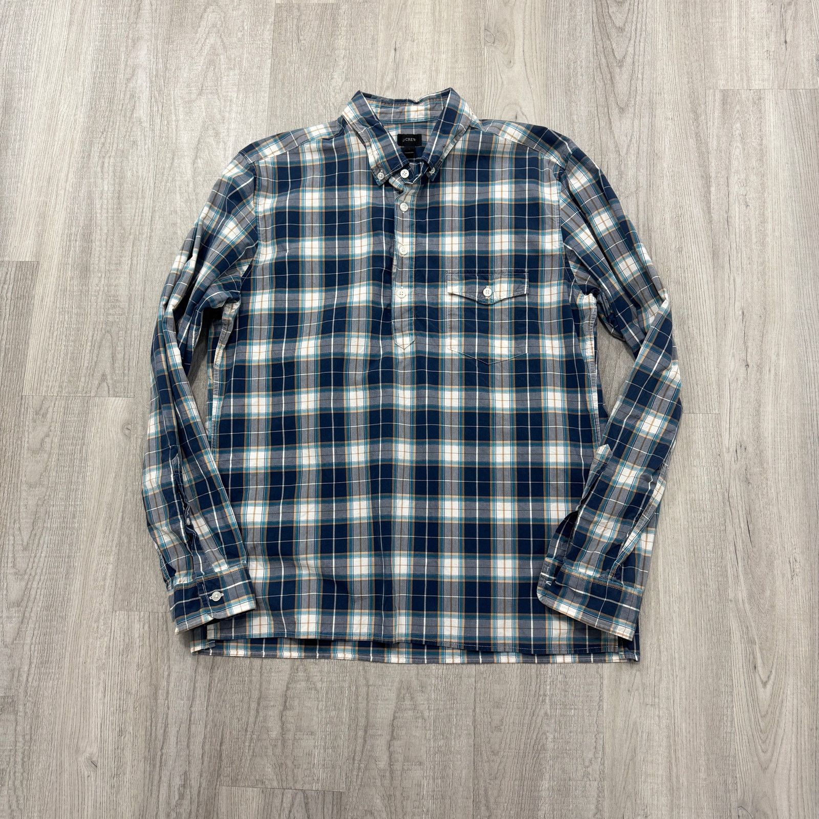 J.Crew J Crew Button Down Shirt Men's Large Blue Plaid Preppy Size US L / EU 52-54 / 3 - 2 Thumbnail