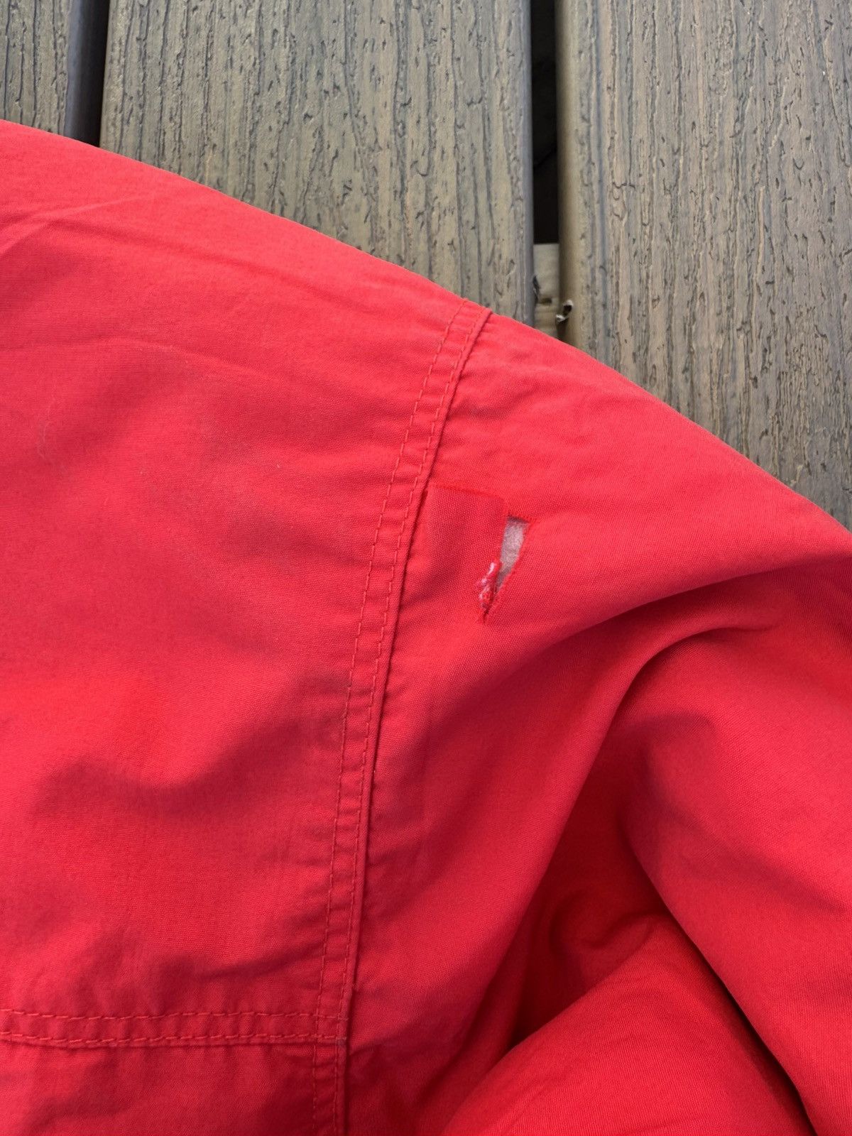 Patagonia Vintage Patagonia Men’s Coat Long Bright Red Retro Sz Large Size US L / EU 52-54 / 3 - 5 Thumbnail
