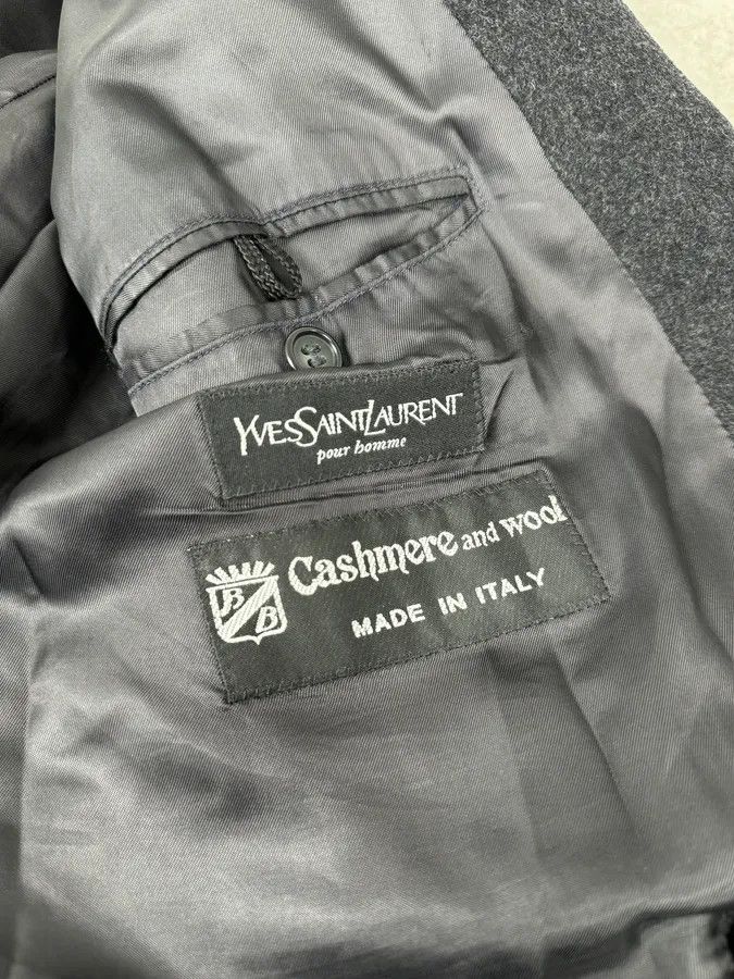 Yves Saint Laurent 1990s Yves Saint Laurent Grey Wool & Cashmere Trench Coat Size US L / EU 52-54 / 3 - 9 Thumbnail