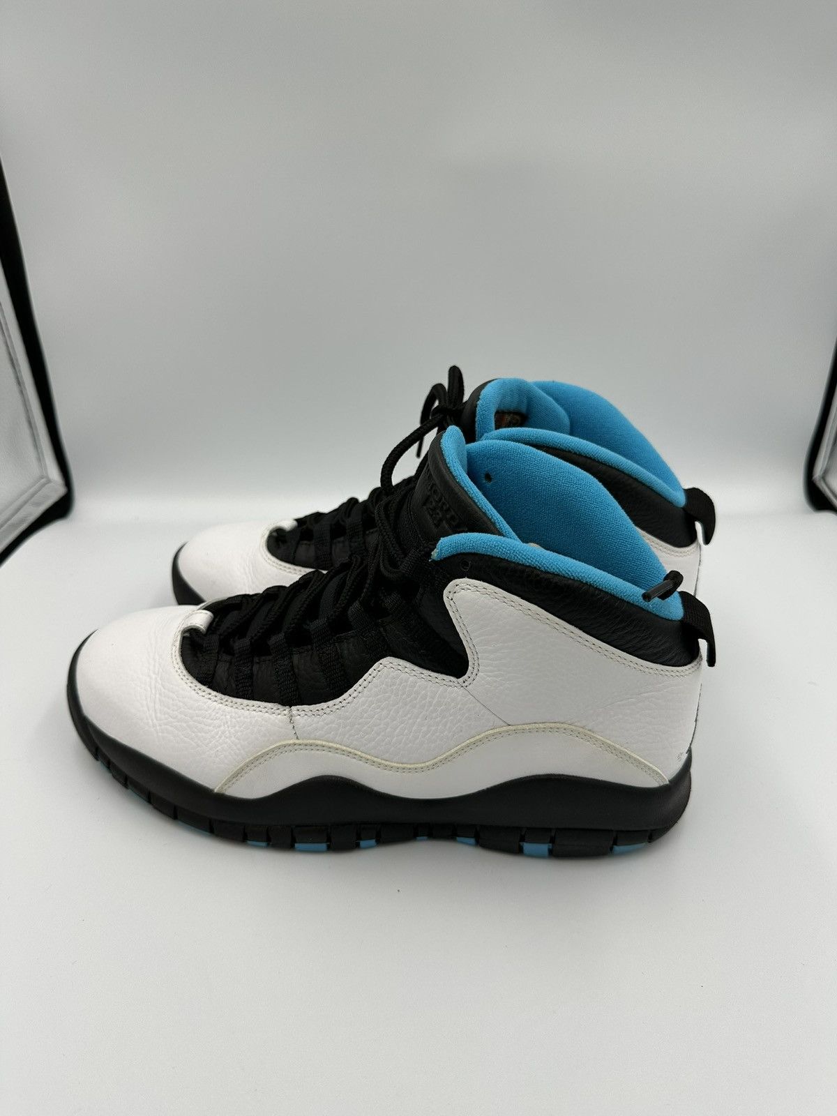 Jordan Brand Jordan 10 Powder Blue 2013 Size US 9.5 / EU 42-43 - 2 Thumbnail